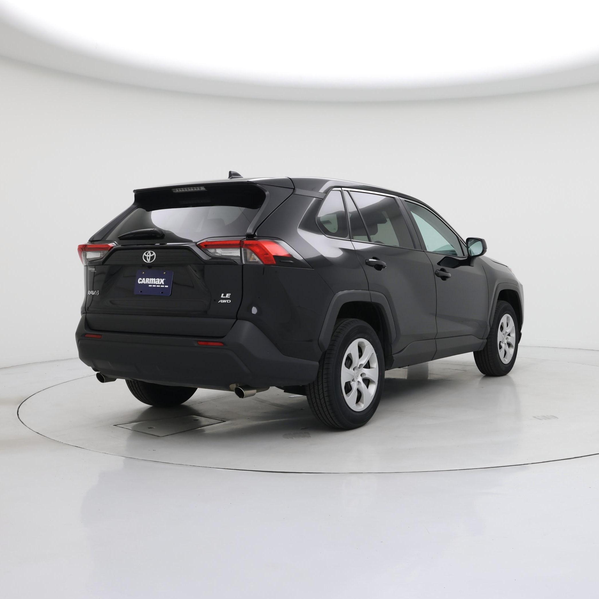 Thumbnail: 2024 Toyota RAV4 - 8