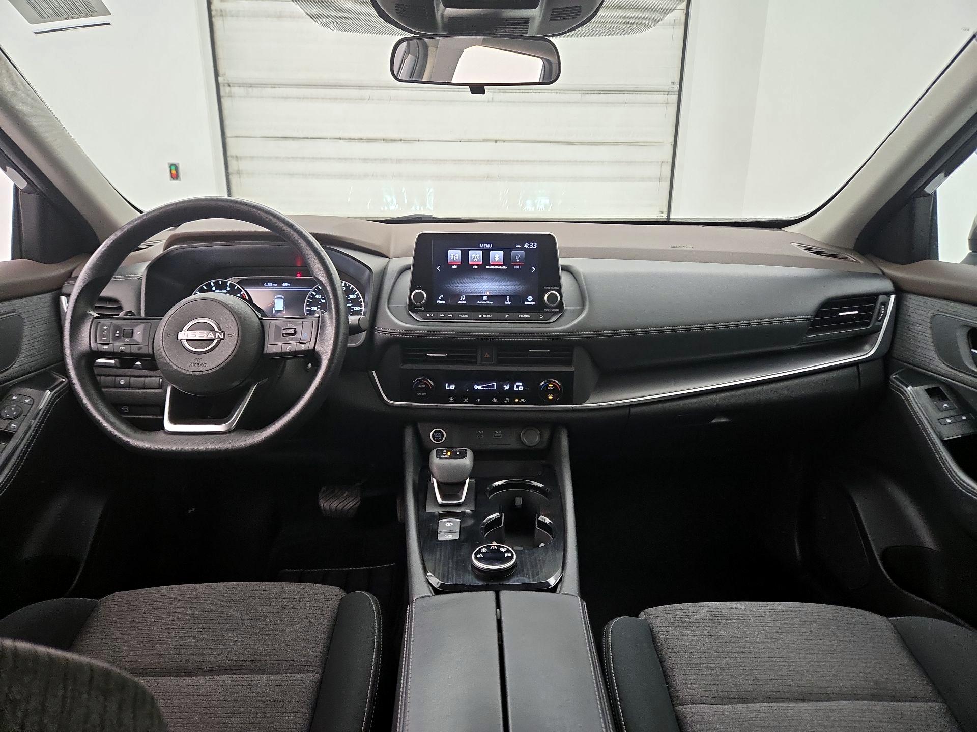 Thumbnail: 2023 Nissan Rogue - 9