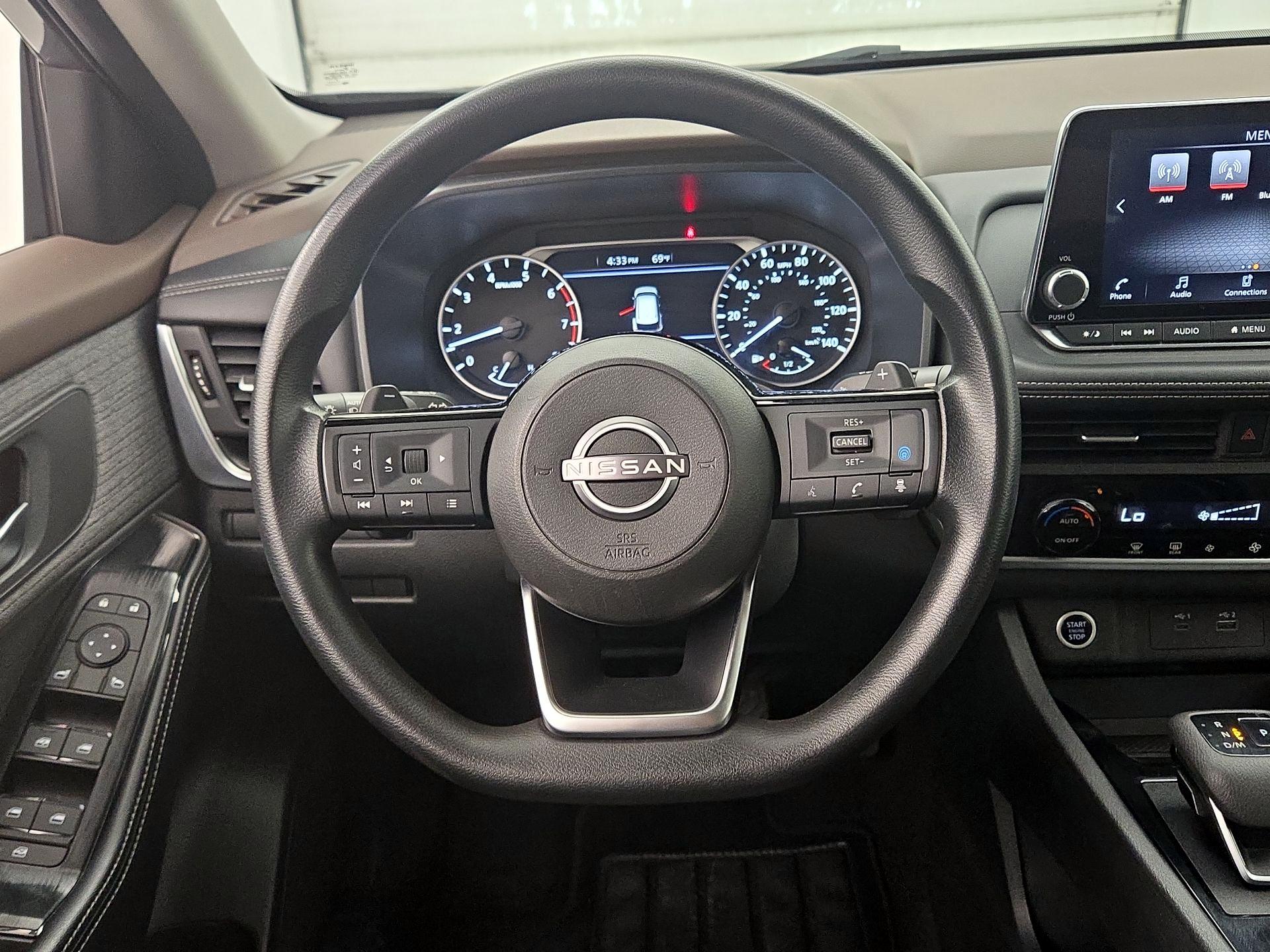 Thumbnail: 2023 Nissan Rogue - 10