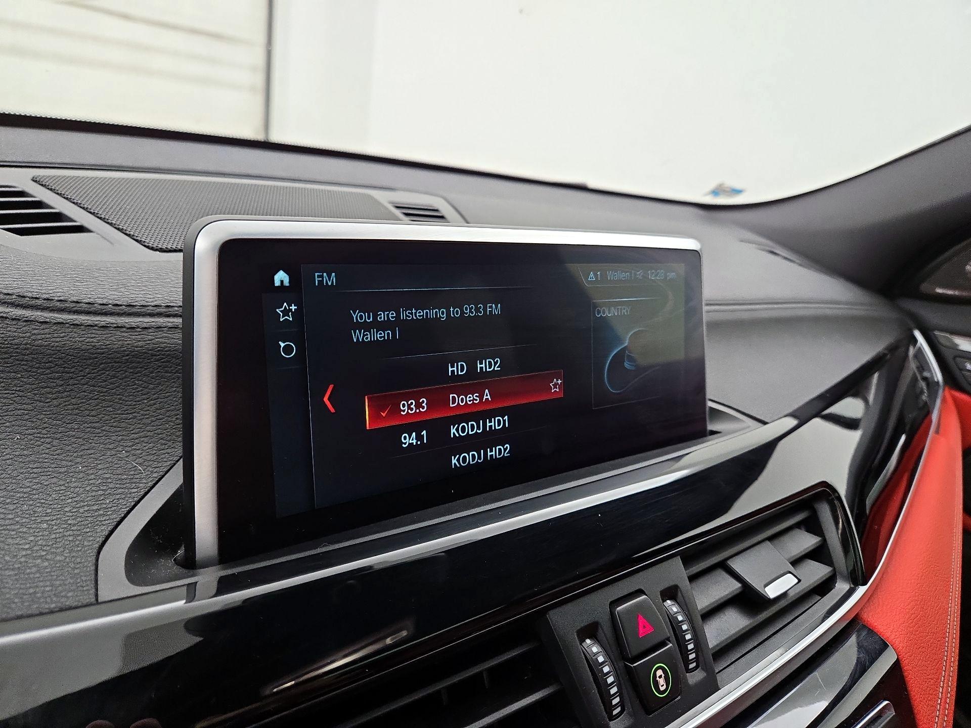Thumbnail: 2019 BMW X2 - 16