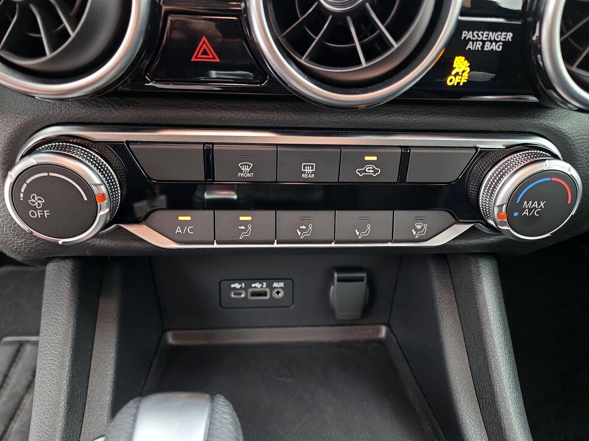 Thumbnail: 2023 Nissan Sentra - 16