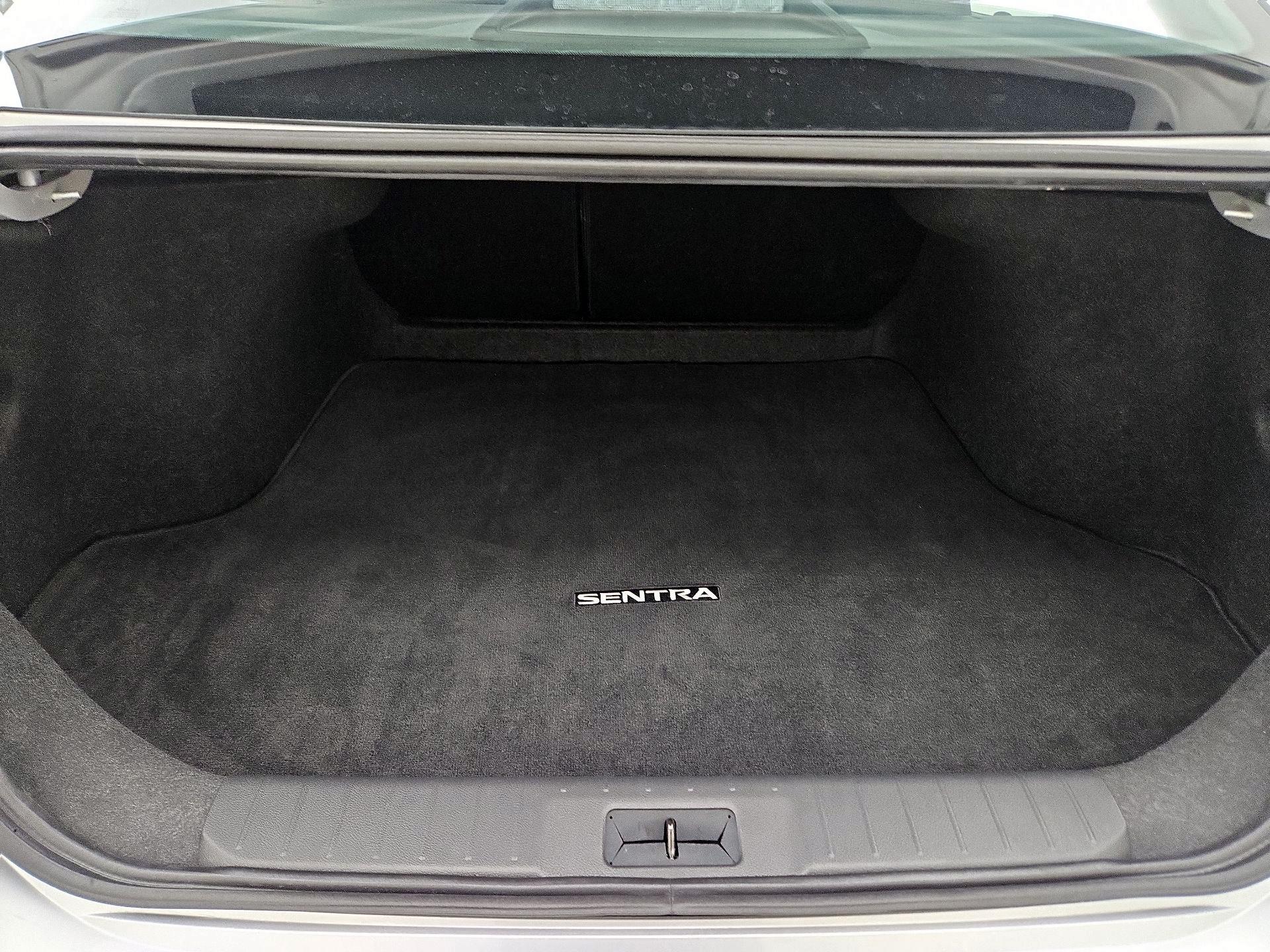 Thumbnail: 2023 Nissan Sentra - 20