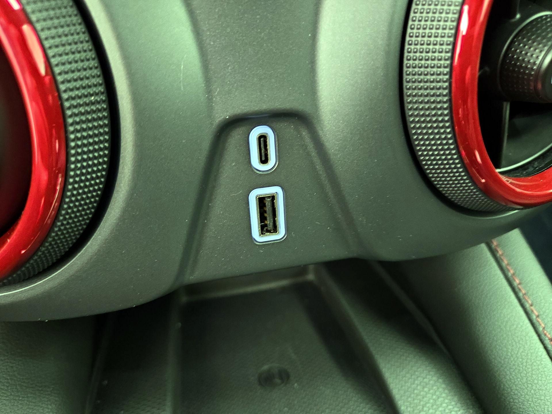 Thumbnail: 2025 Chevrolet Blazer - 19