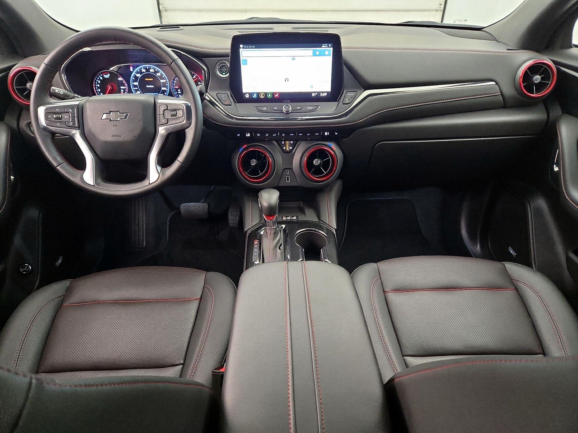 Thumbnail: 2025 Chevrolet Blazer - 9