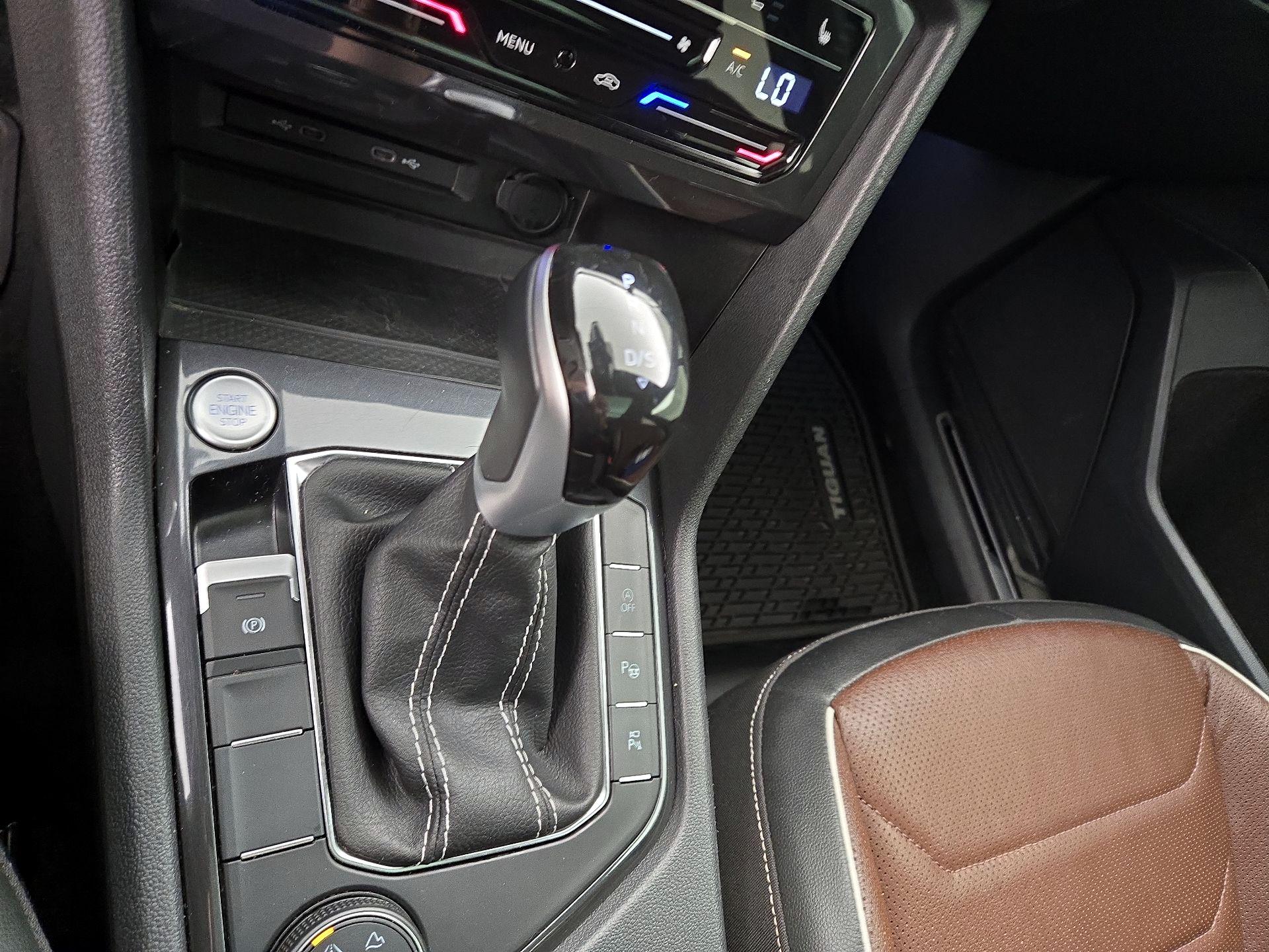 Thumbnail: 2024 Volkswagen Tiguan - 18