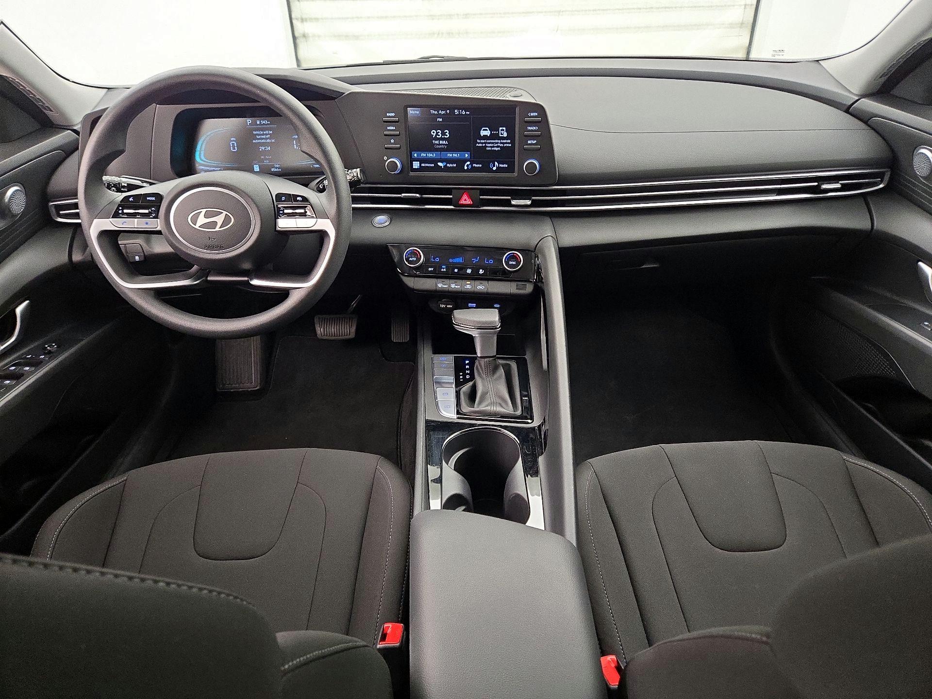 Thumbnail: 2025 Hyundai Elantra - 9