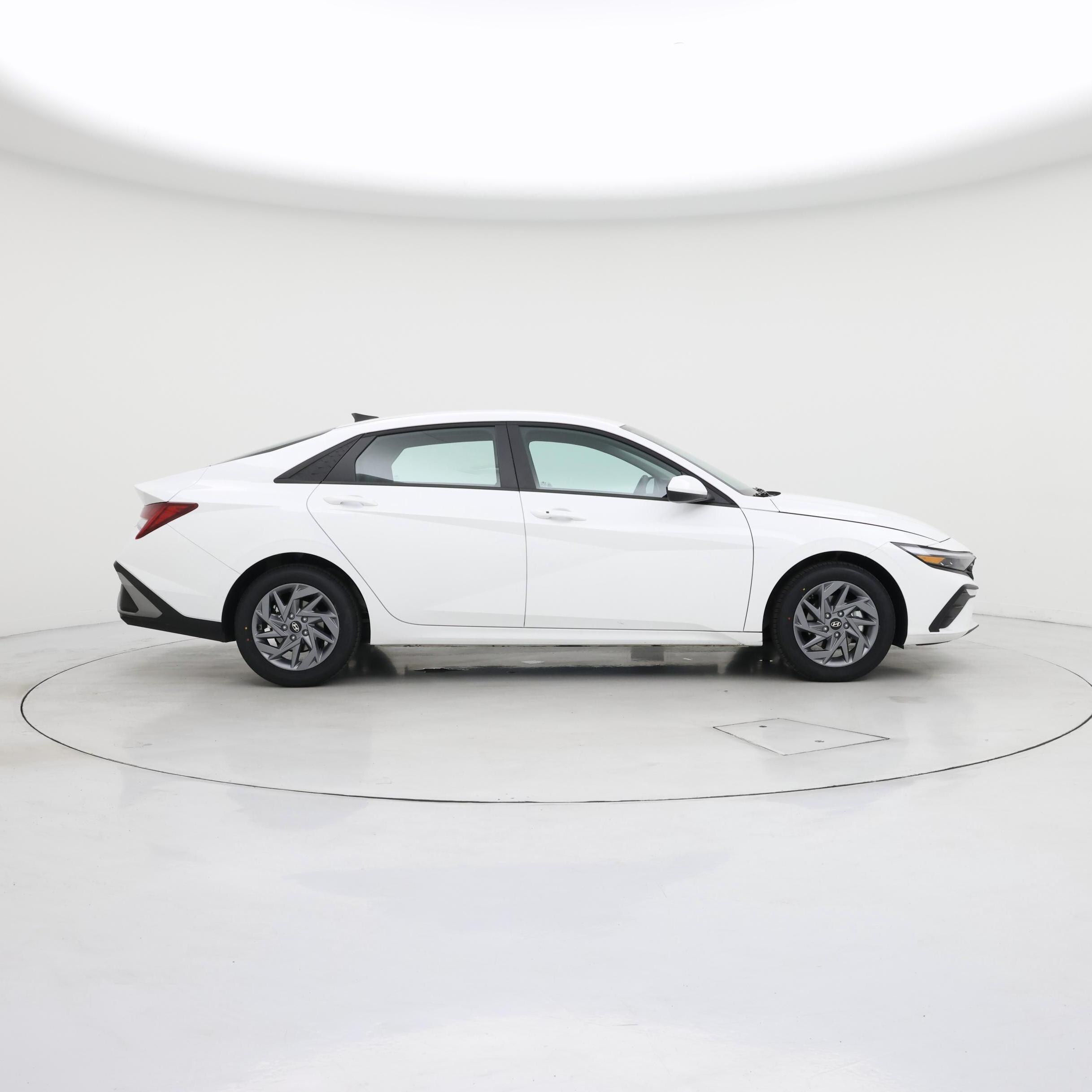 Thumbnail: 2025 Hyundai Elantra - 7