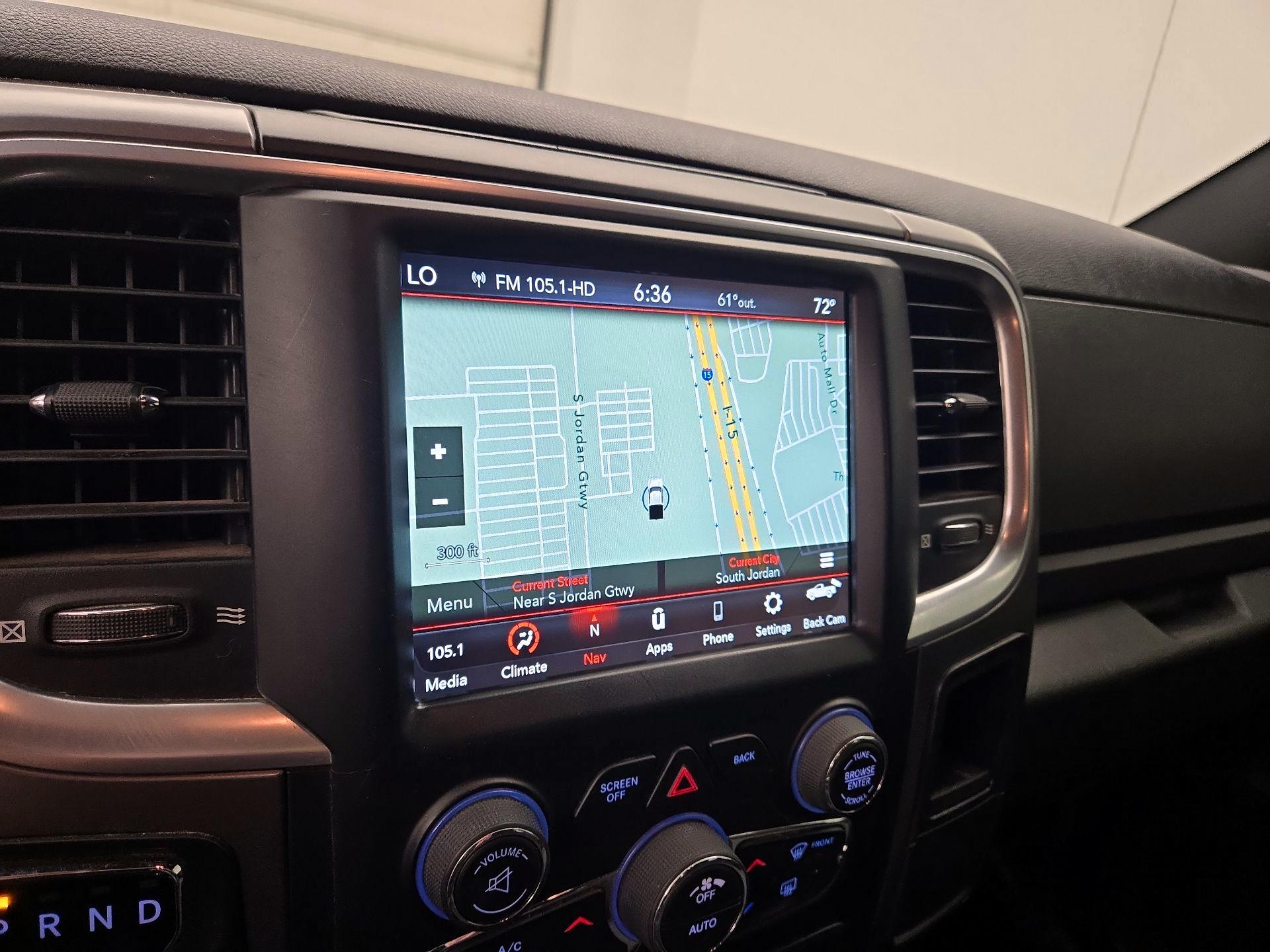 Thumbnail: 2021 RAM 1500 Classic - 14