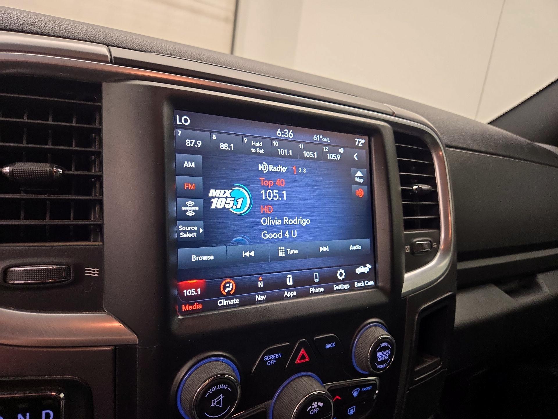 Thumbnail: 2021 RAM 1500 Classic - 16