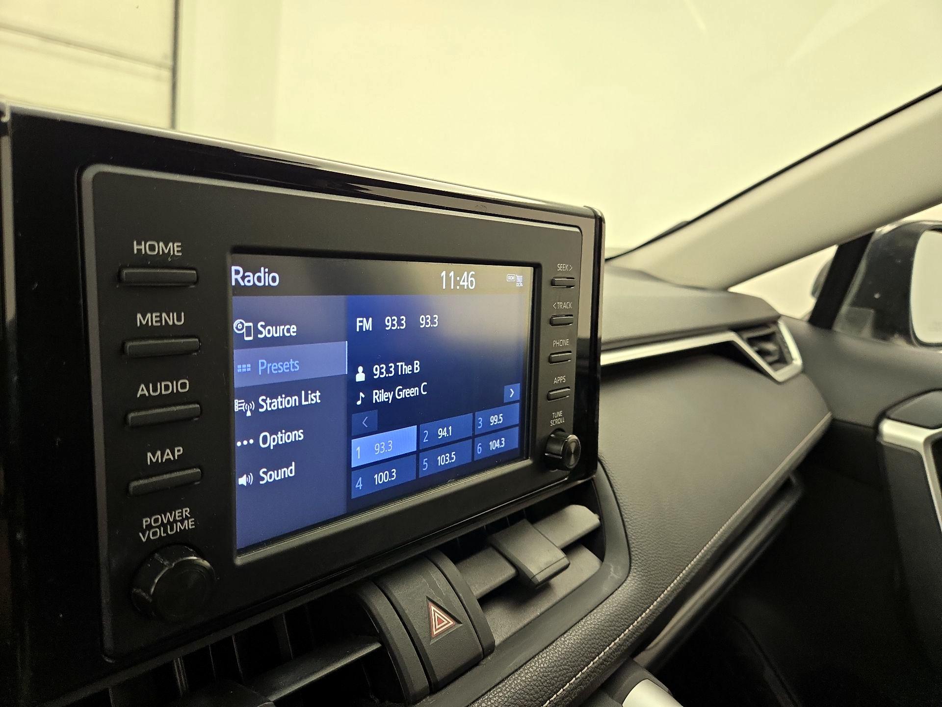 Thumbnail: 2019 Toyota RAV4 - 15