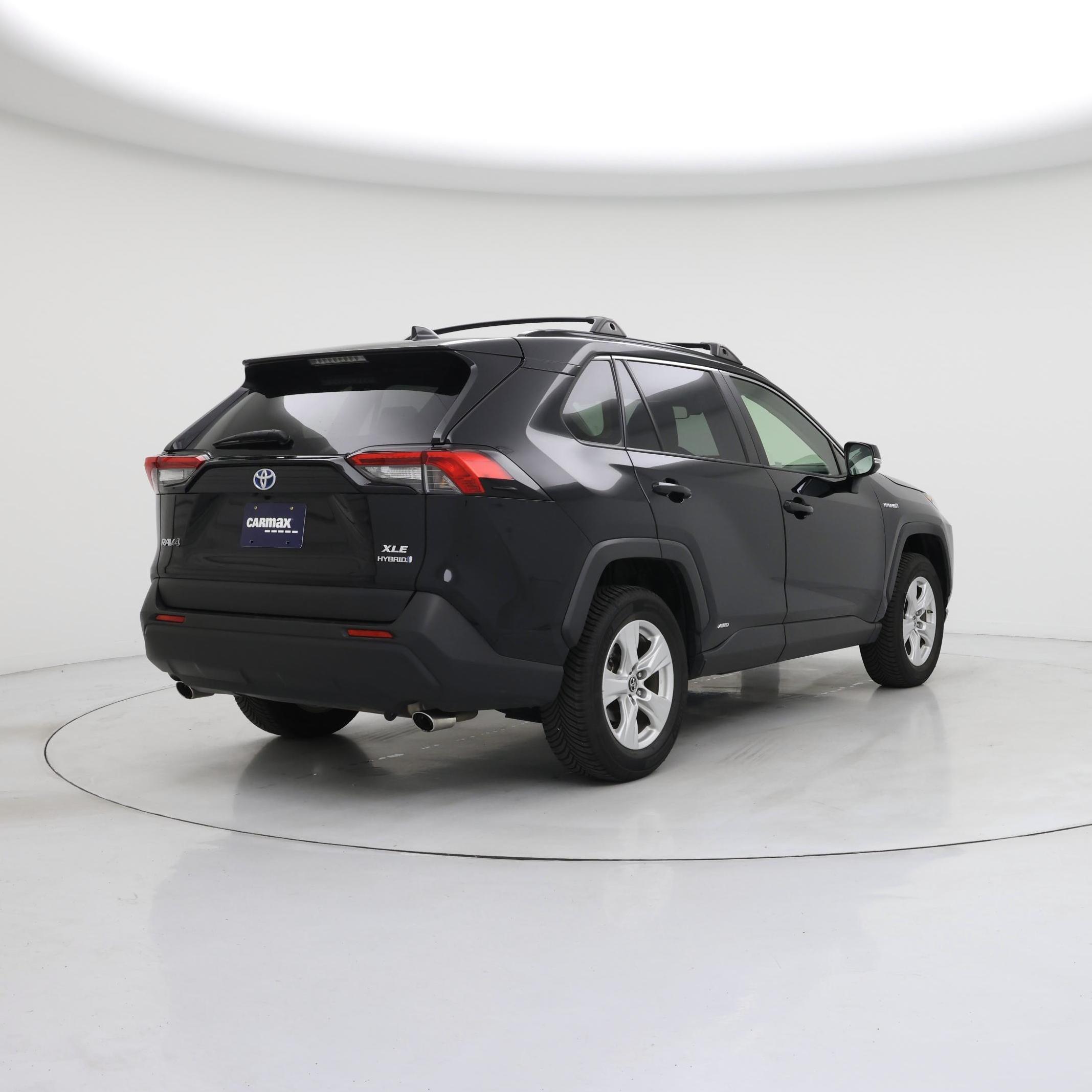 Thumbnail: 2019 Toyota RAV4 - 8