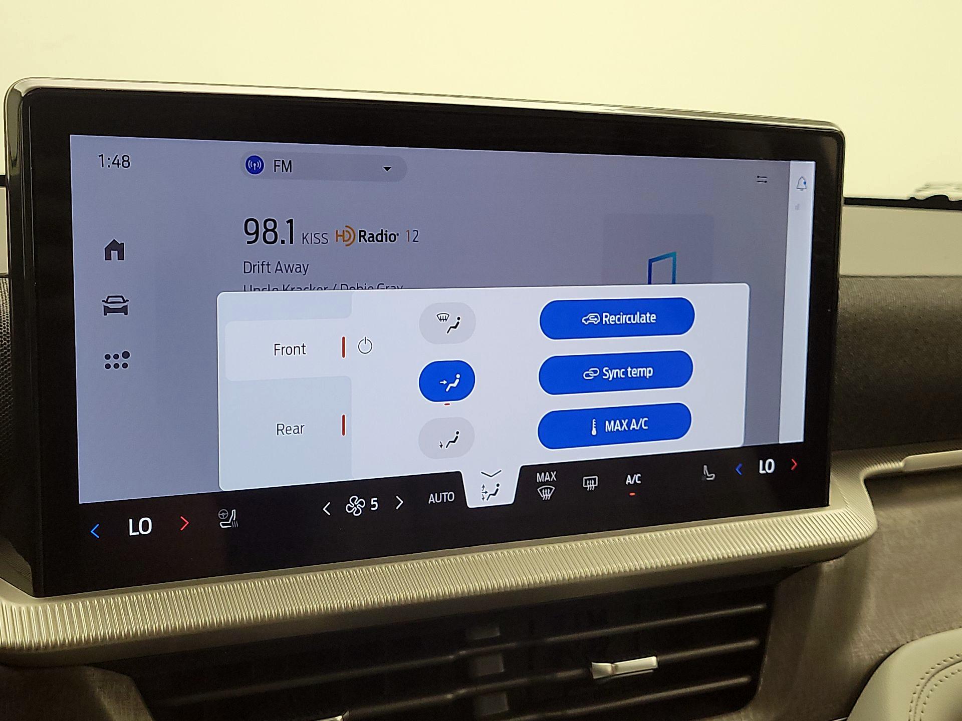 Thumbnail: 2025 Ford Explorer - 17