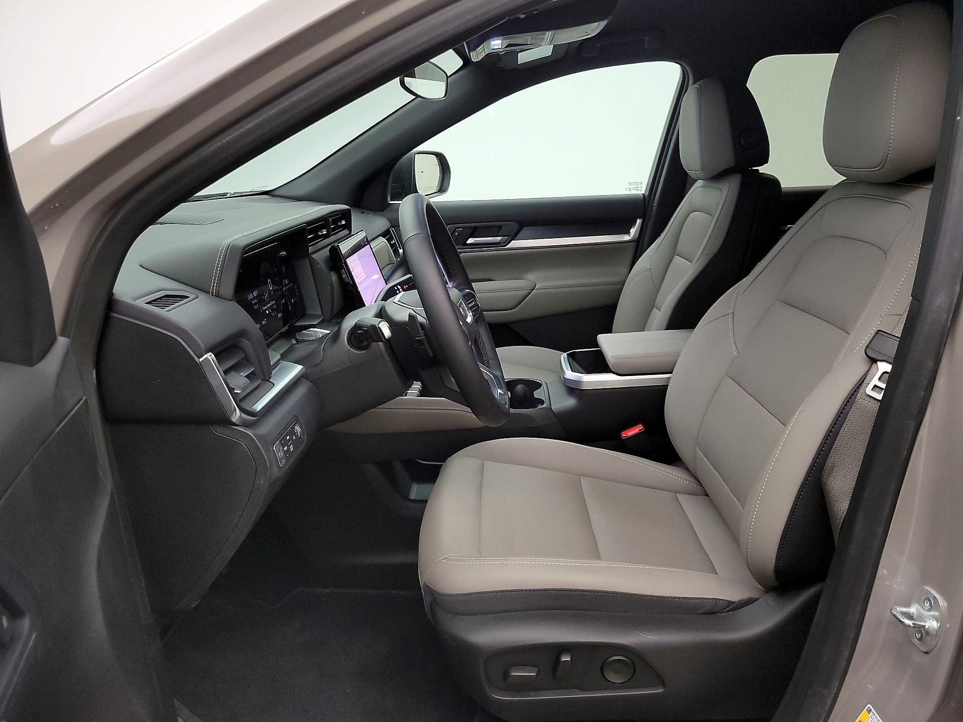 Thumbnail: 2025 GMC Terrain - 11