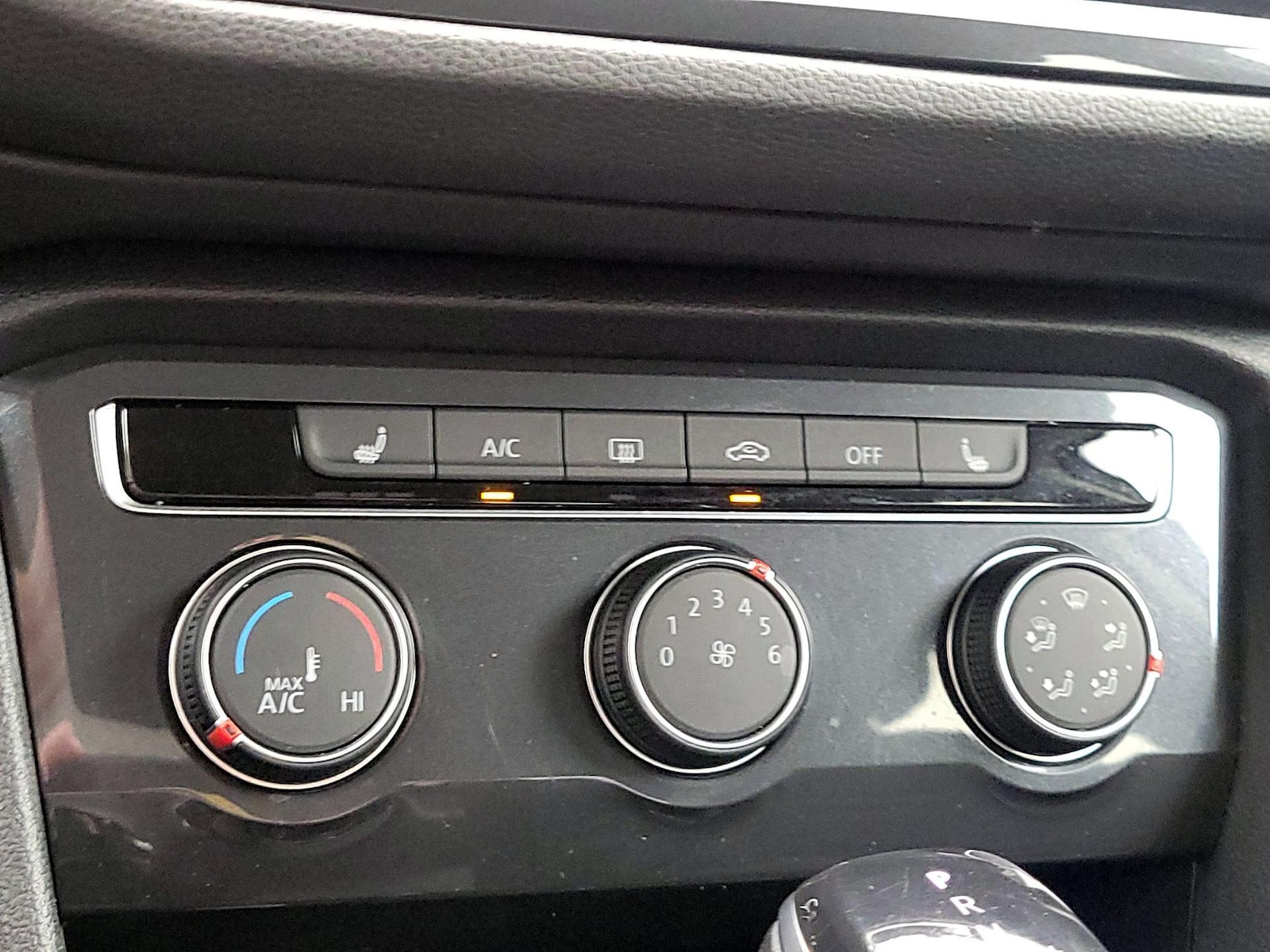 2023 Volkswagen Tiguan S - Photo 17