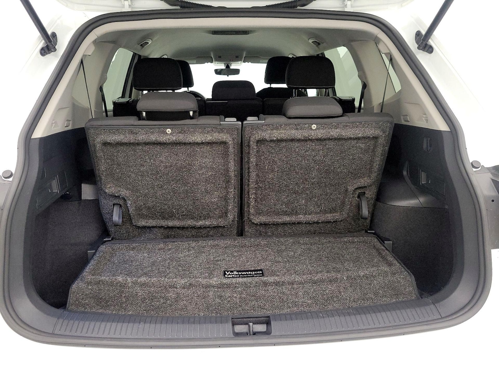 2023 Volkswagen Tiguan S - Photo 22