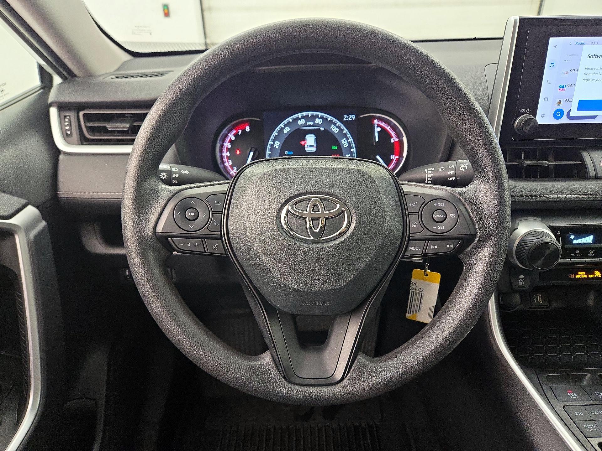 Thumbnail: 2023 Toyota RAV4 - 10