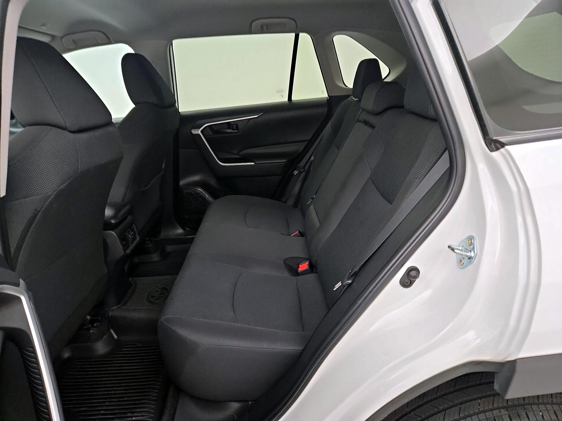 Thumbnail: 2023 Toyota RAV4 - 19