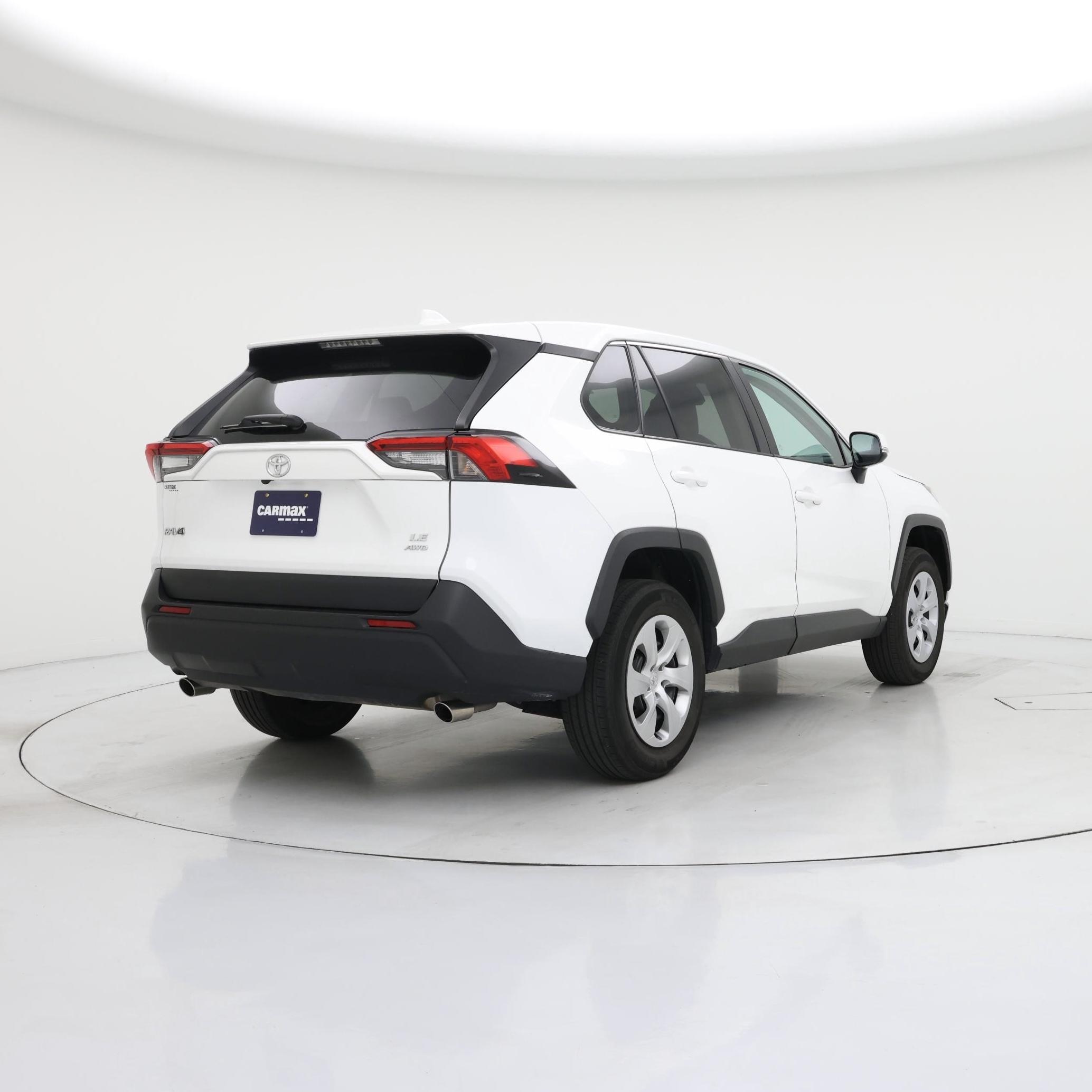 Thumbnail: 2023 Toyota RAV4 - 8