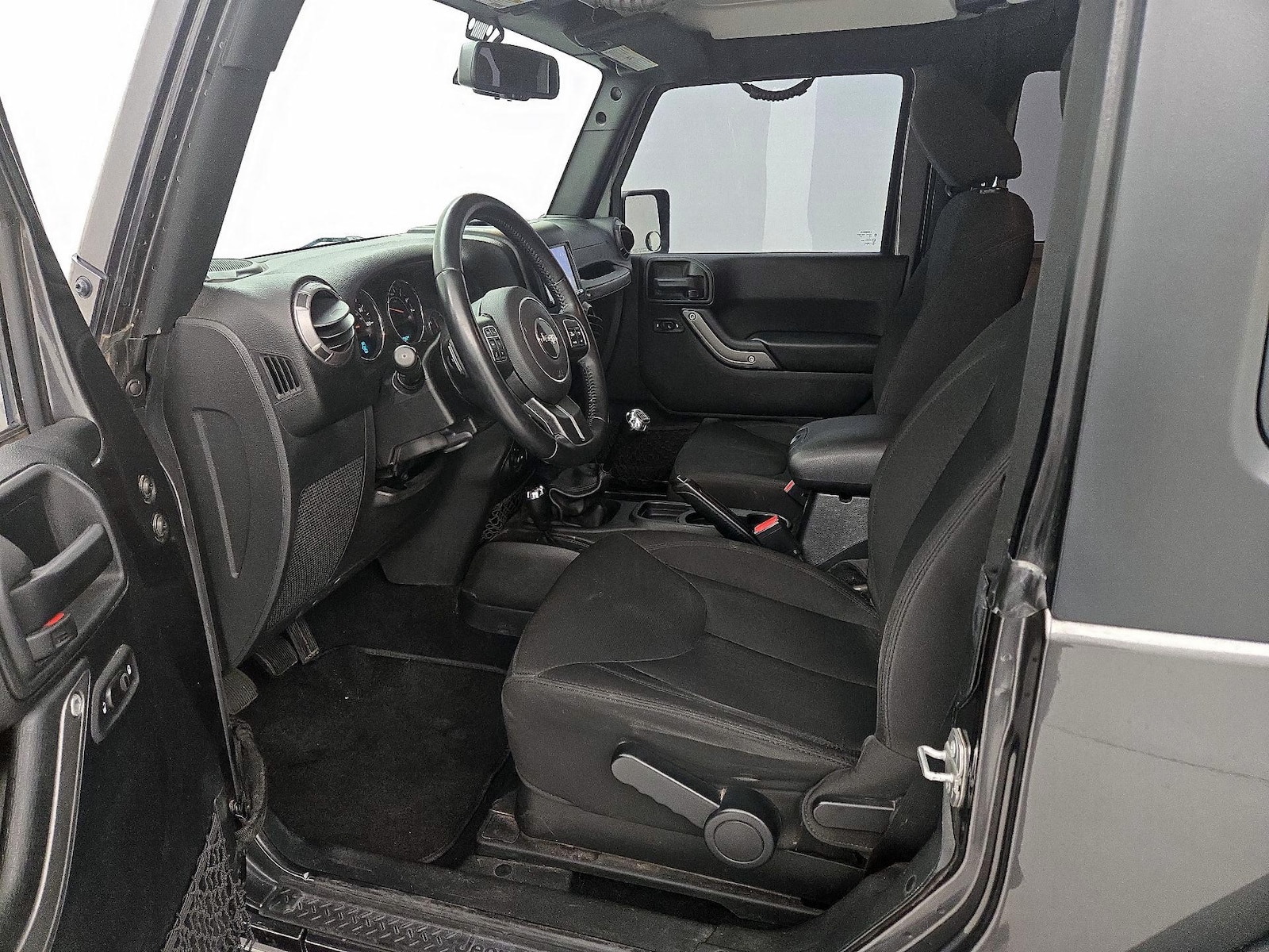 2017 Jeep Wrangler Sport S - Photo 12