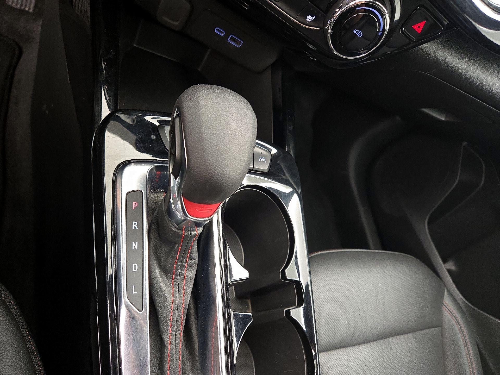 Thumbnail: 2025 Chevrolet Trax - 17