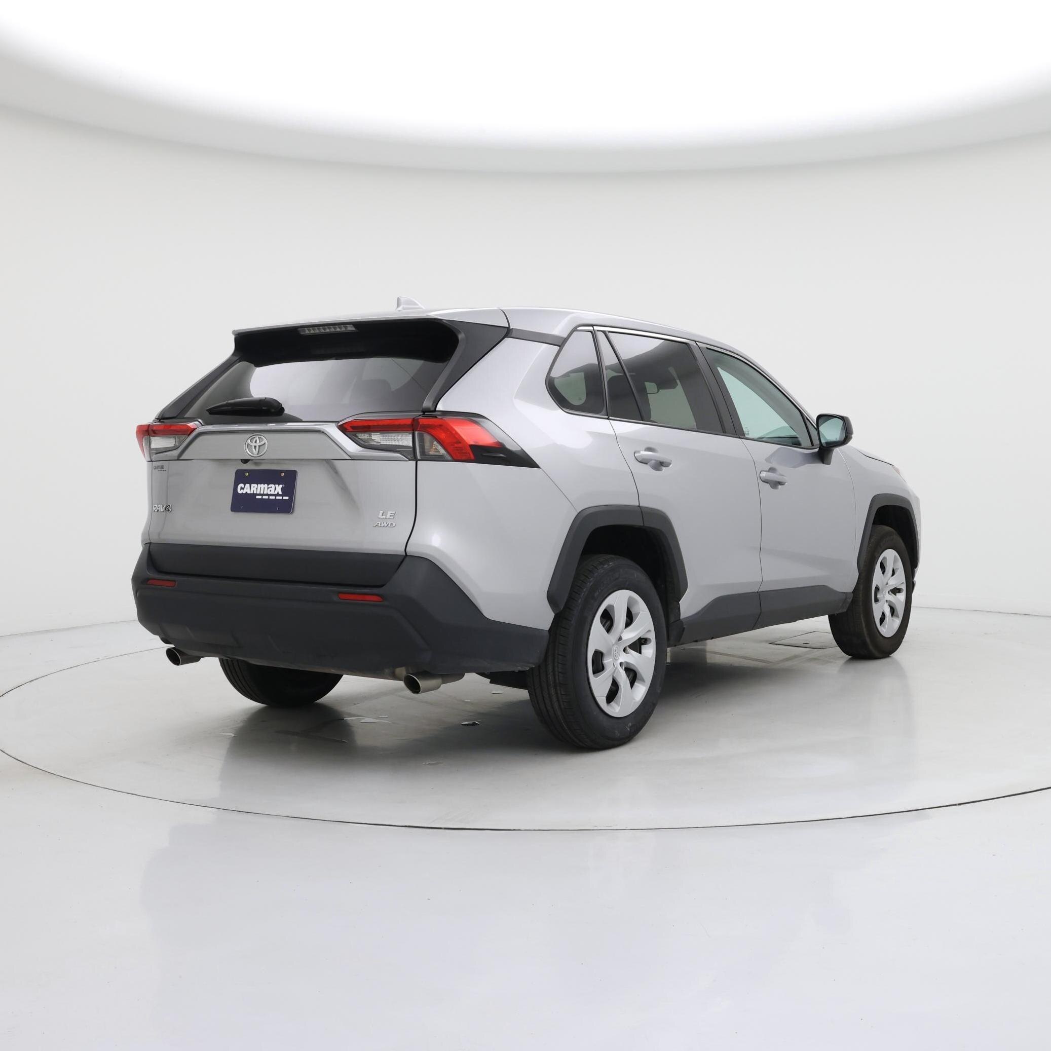 Thumbnail: 2024 Toyota RAV4 - 8