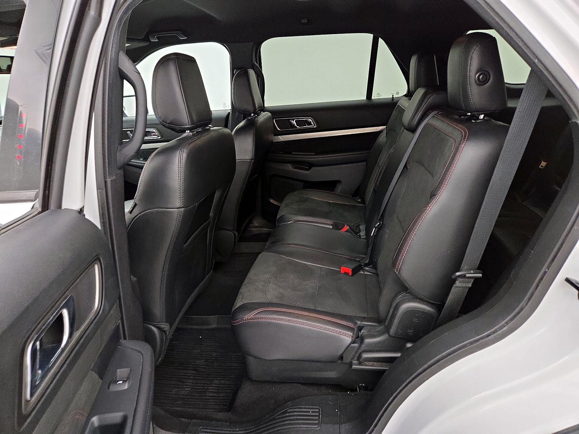 Thumbnail: 2019 Ford Explorer - 20