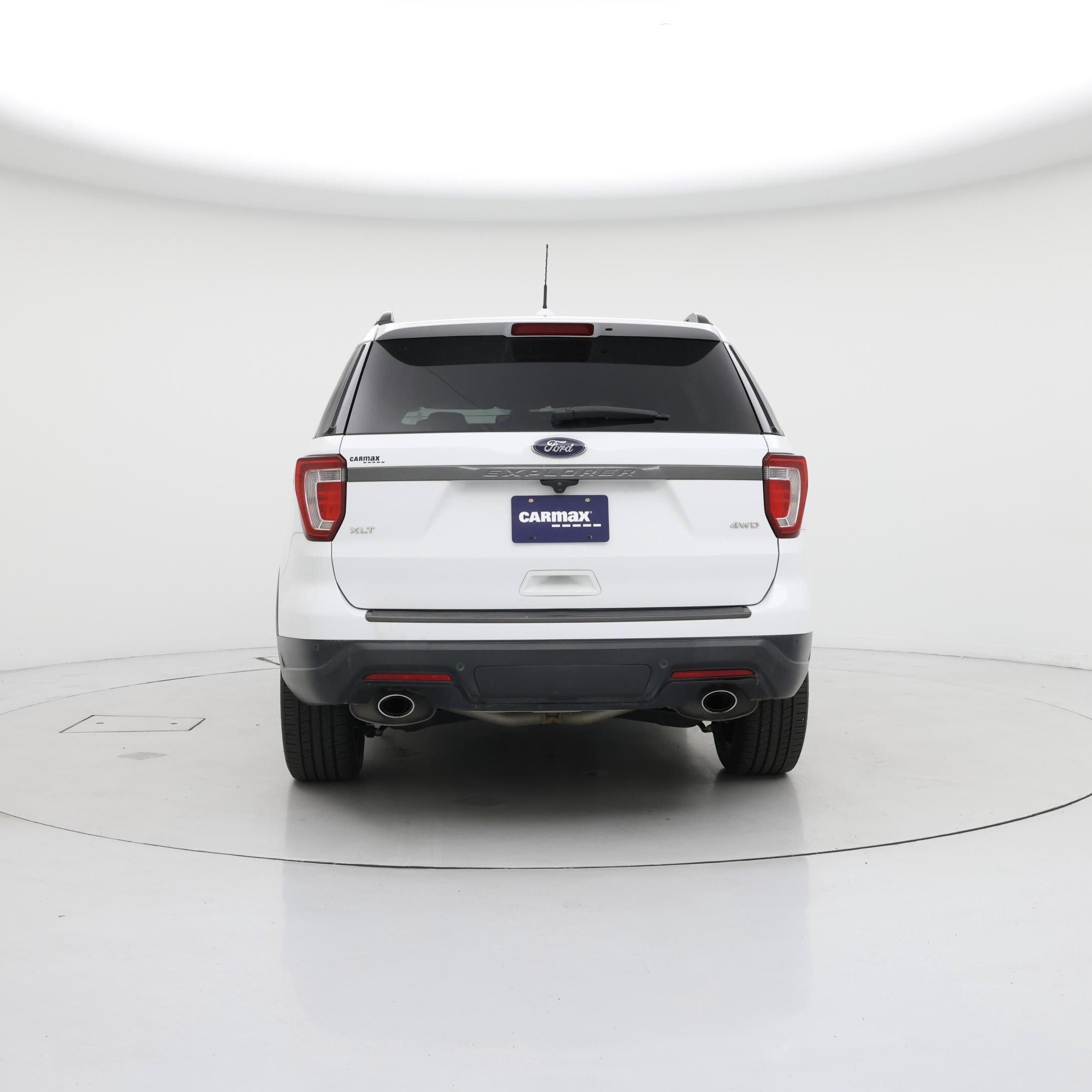 Thumbnail: 2019 Ford Explorer - 6