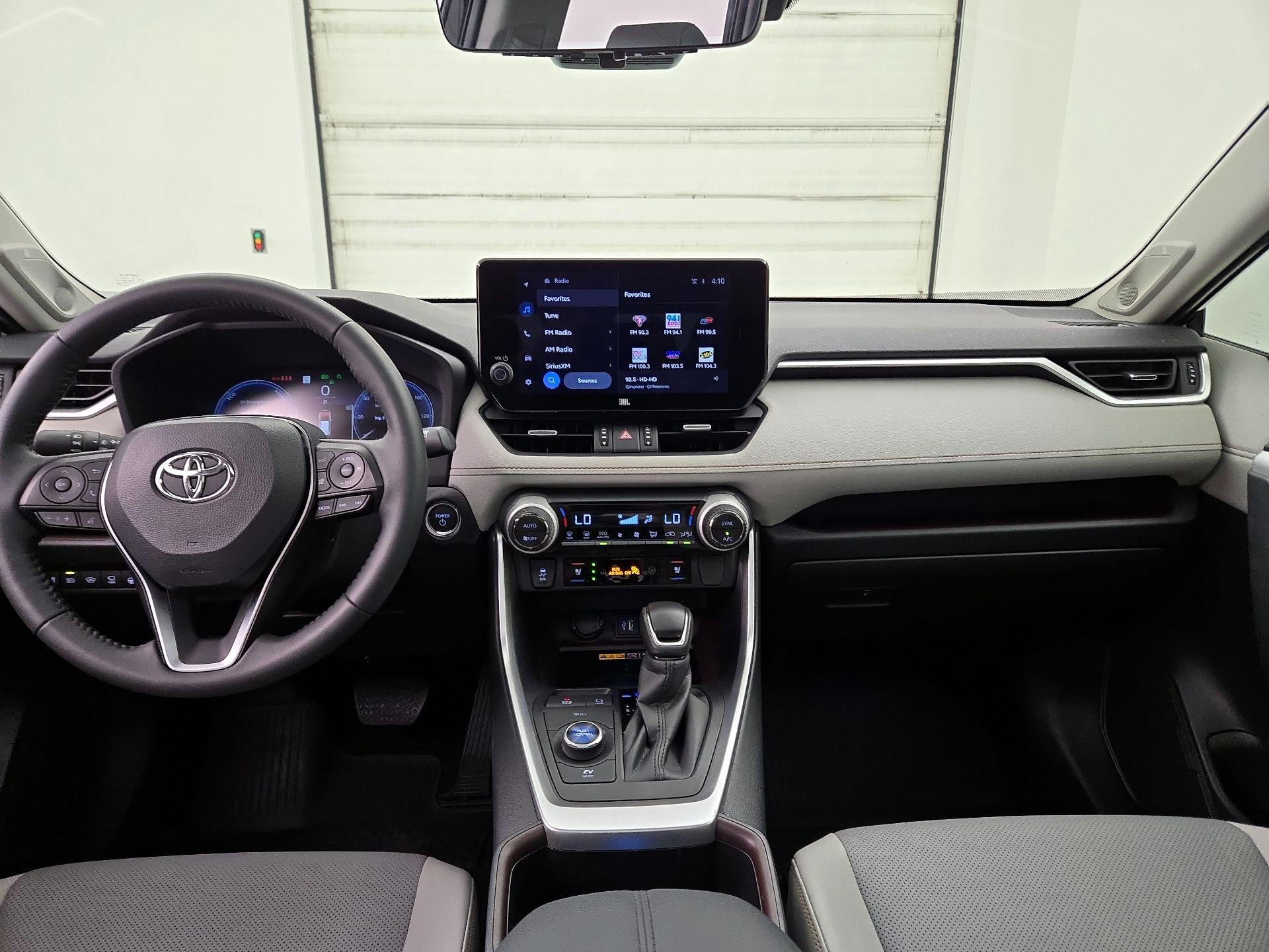 Thumbnail: 2024 Toyota RAV4 - 9