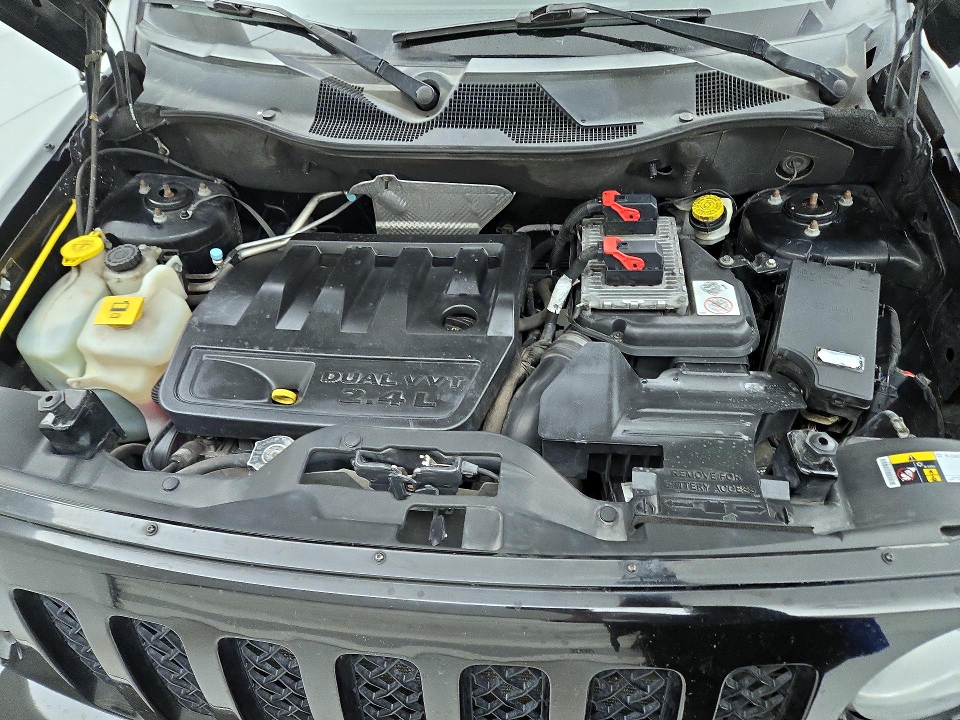 Thumbnail: 2015 Jeep Patriot - 18