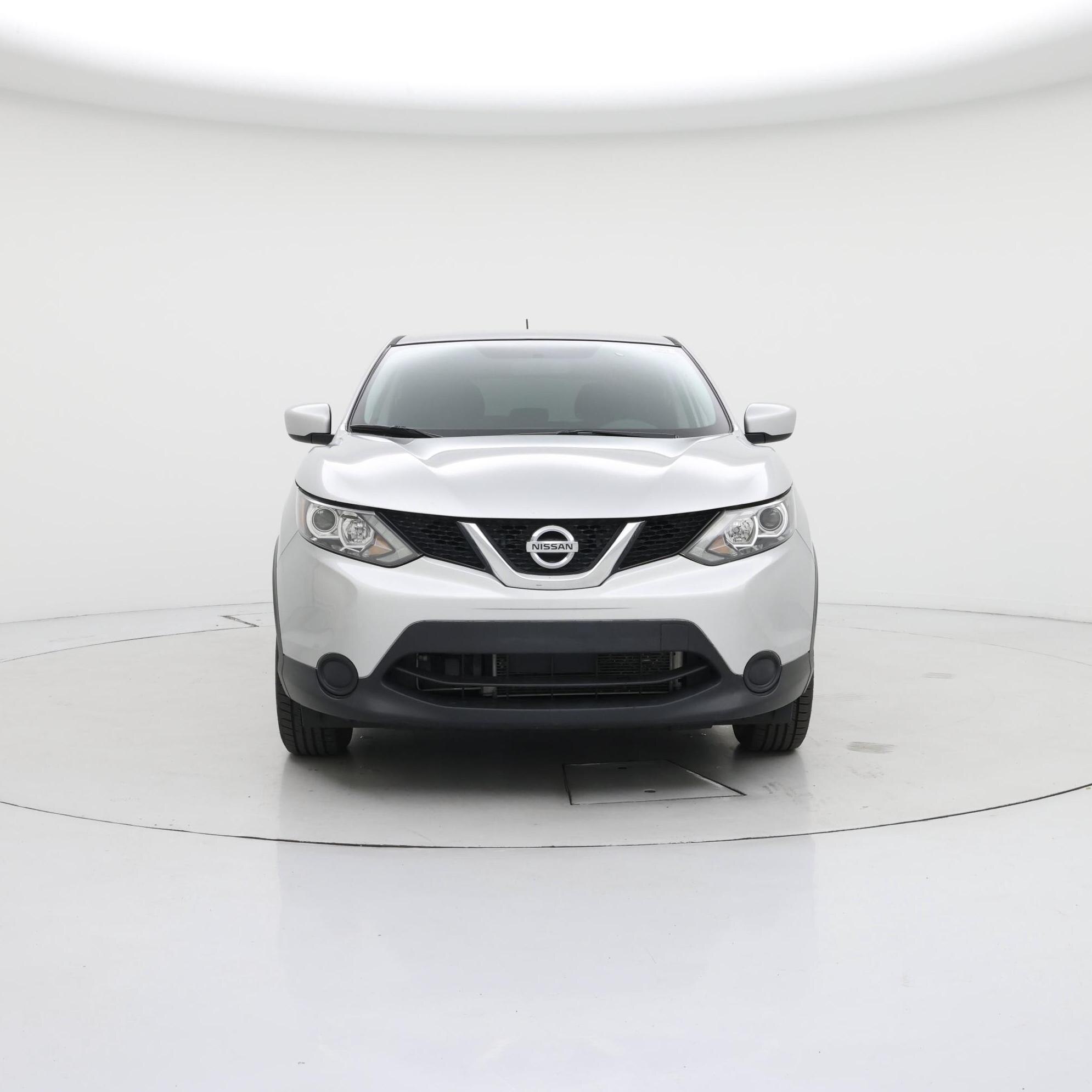 Thumbnail: 2017 Nissan Rogue Sport - 5