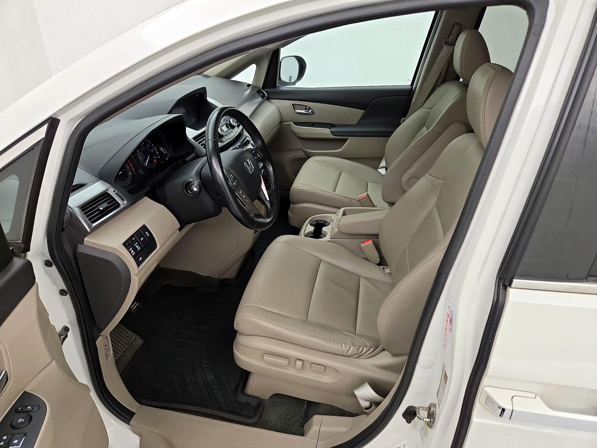 Thumbnail: 2016 Honda Odyssey - 11