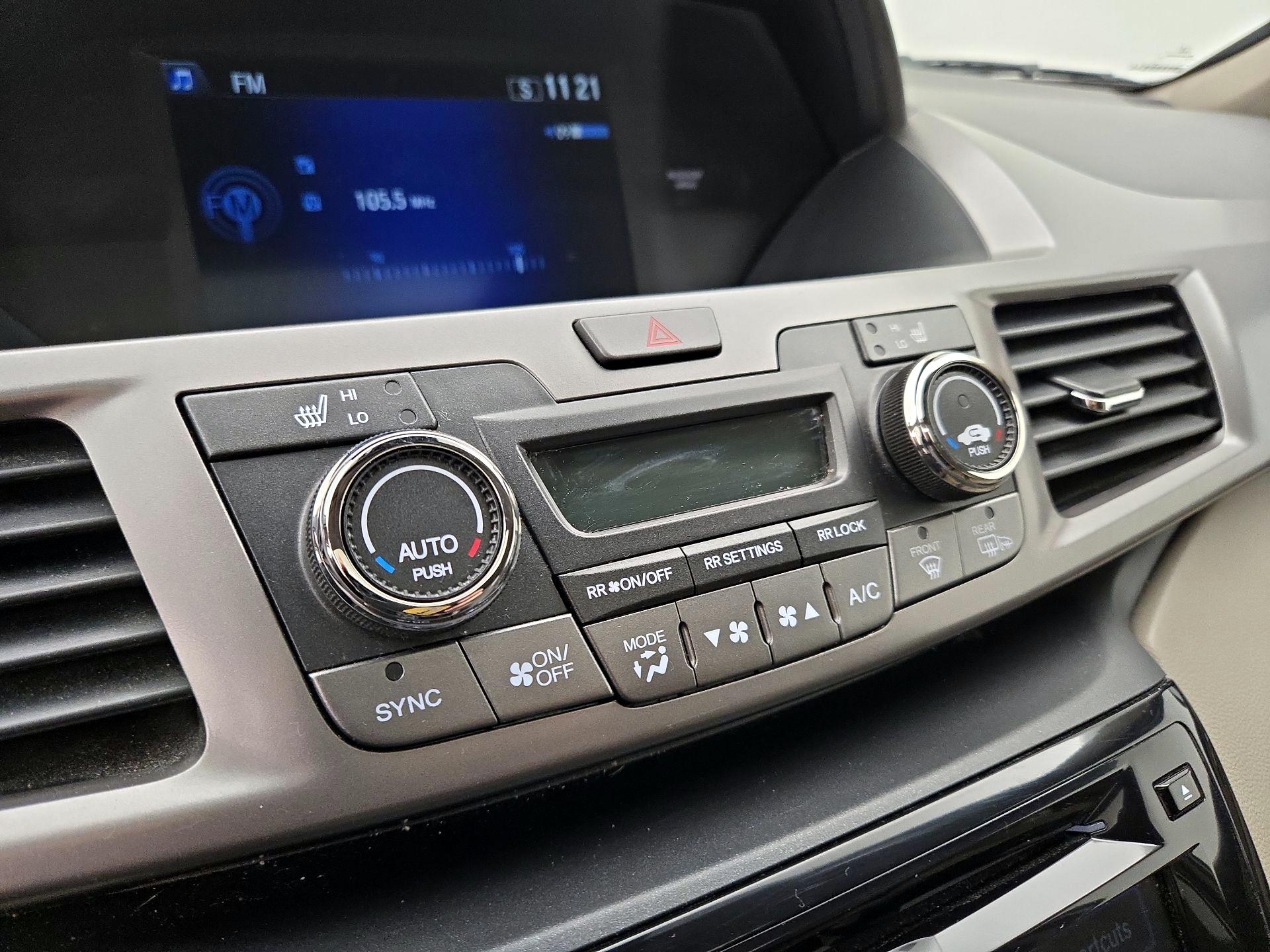 Thumbnail: 2016 Honda Odyssey - 16