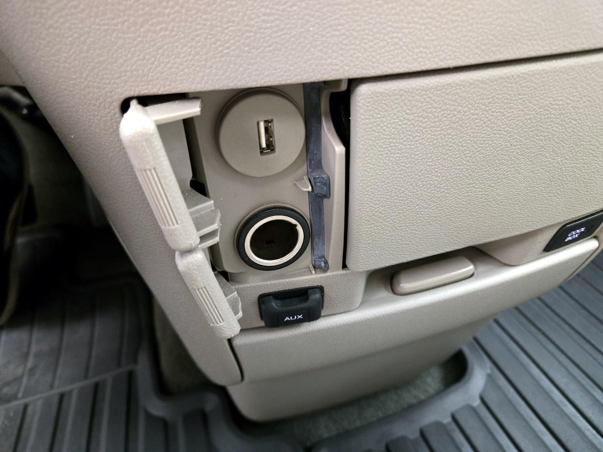 Thumbnail: 2016 Honda Odyssey - 18