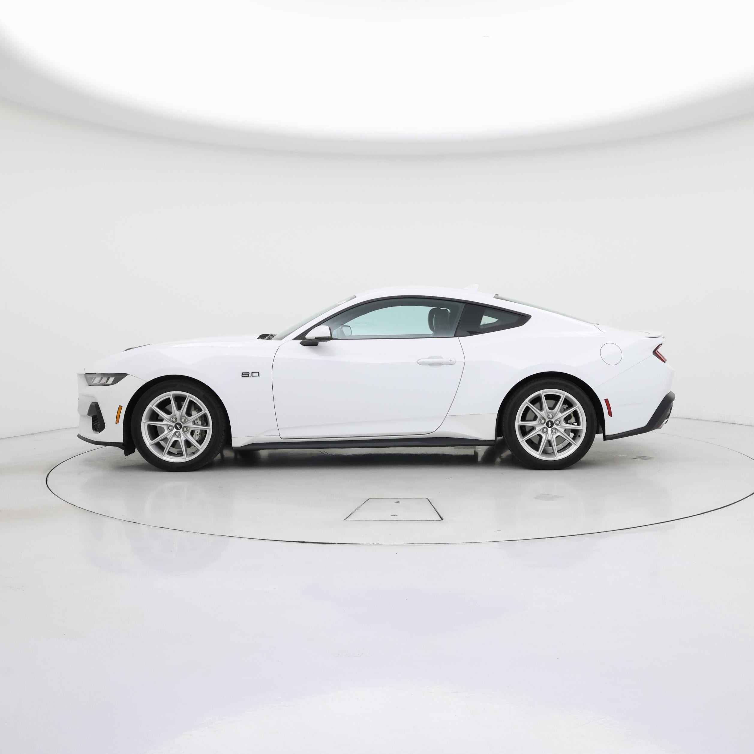 Thumbnail: 2024 Ford Mustang - 3