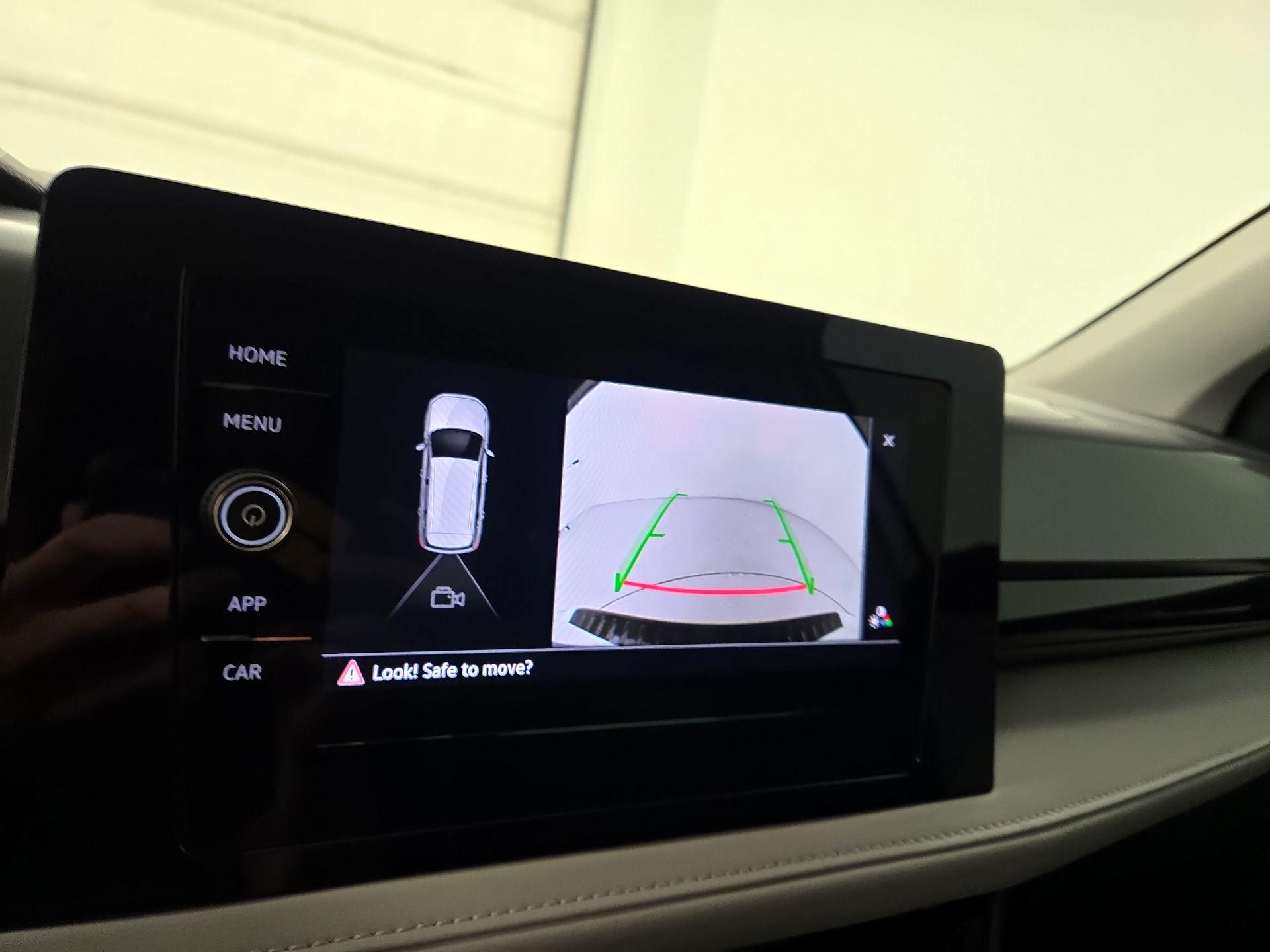 Thumbnail: 2025 Volkswagen Taos - 14