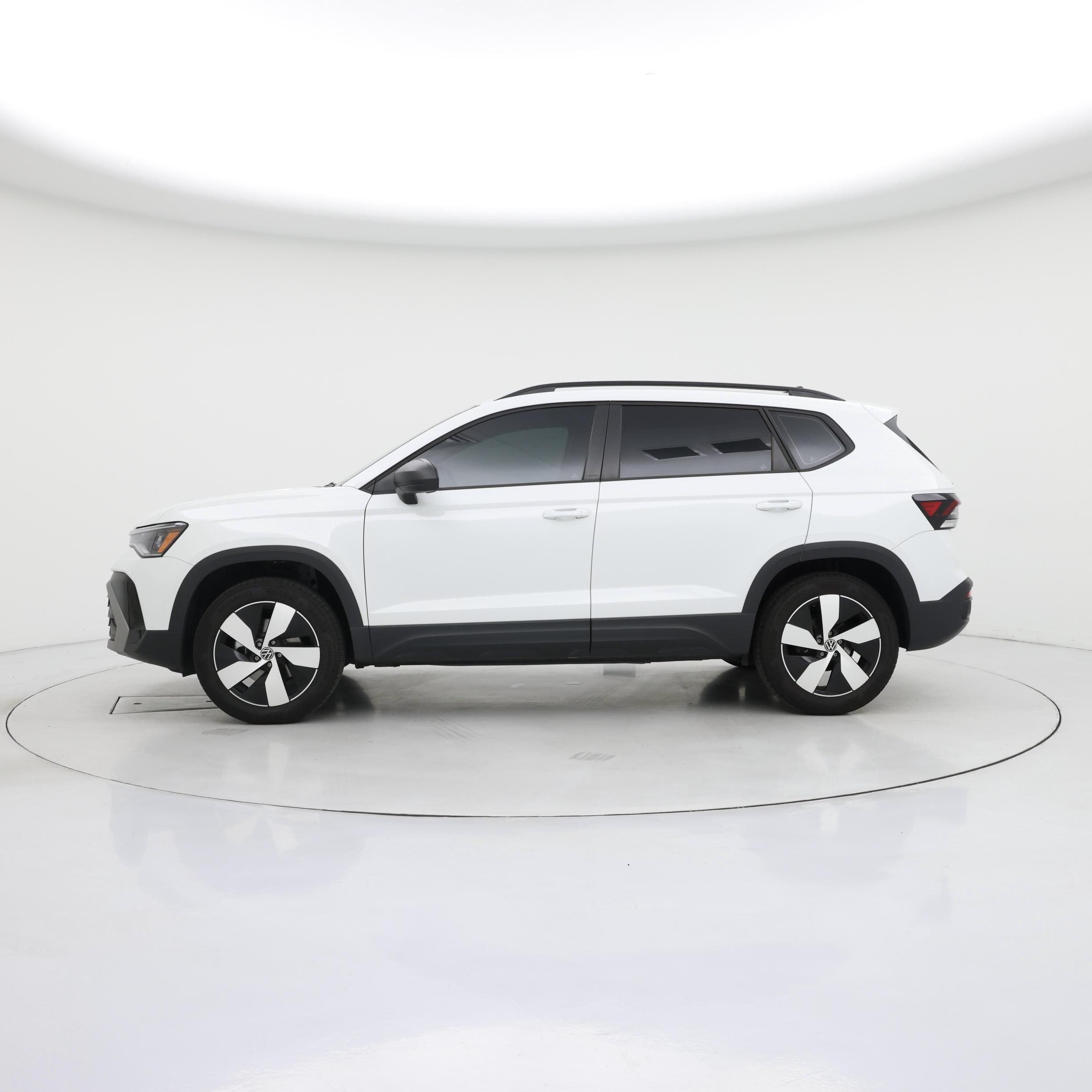 Thumbnail: 2025 Volkswagen Taos - 3