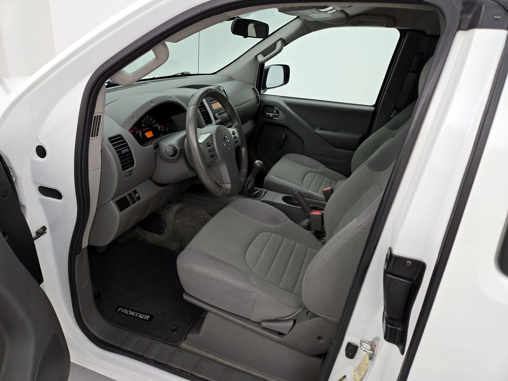 Thumbnail: 2016 Nissan Frontier - 11