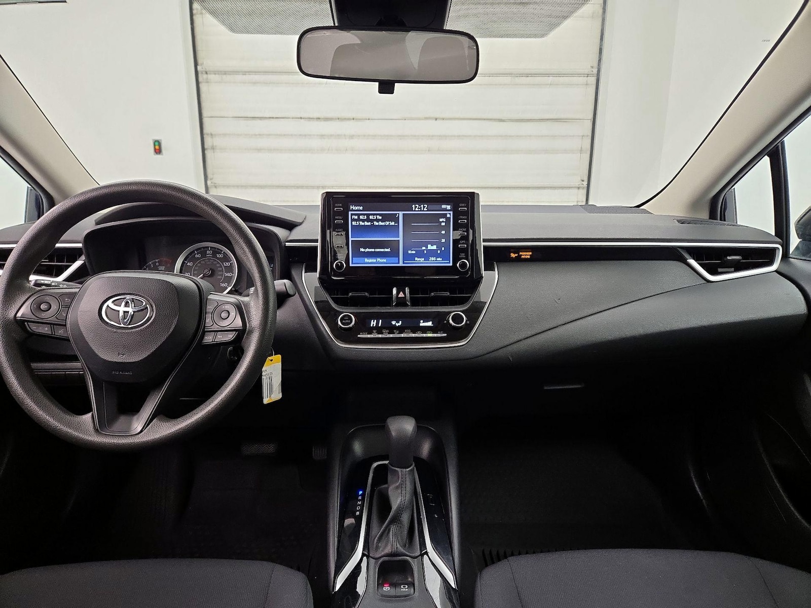 2020 Toyota Corolla LE - Photo 10