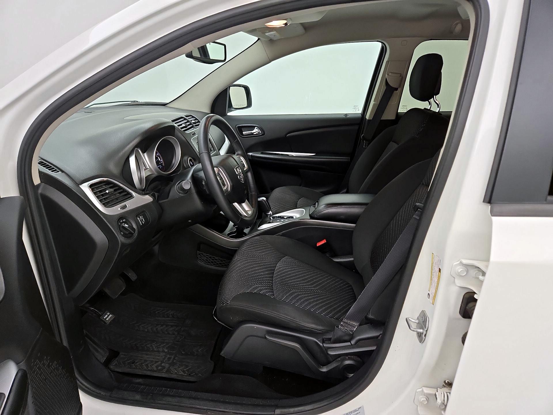 Thumbnail: 2016 Dodge Journey - 11