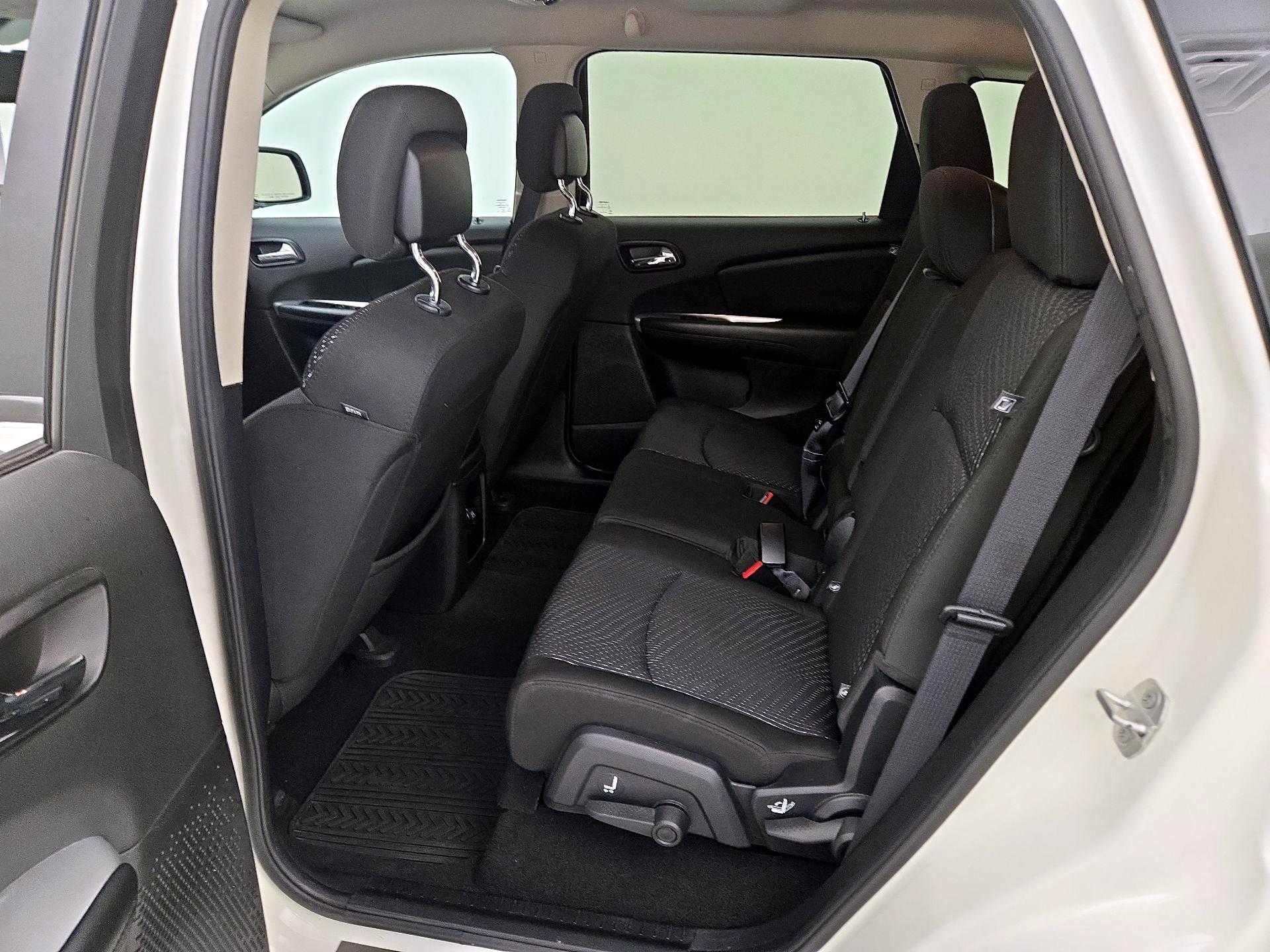 Thumbnail: 2016 Dodge Journey - 18