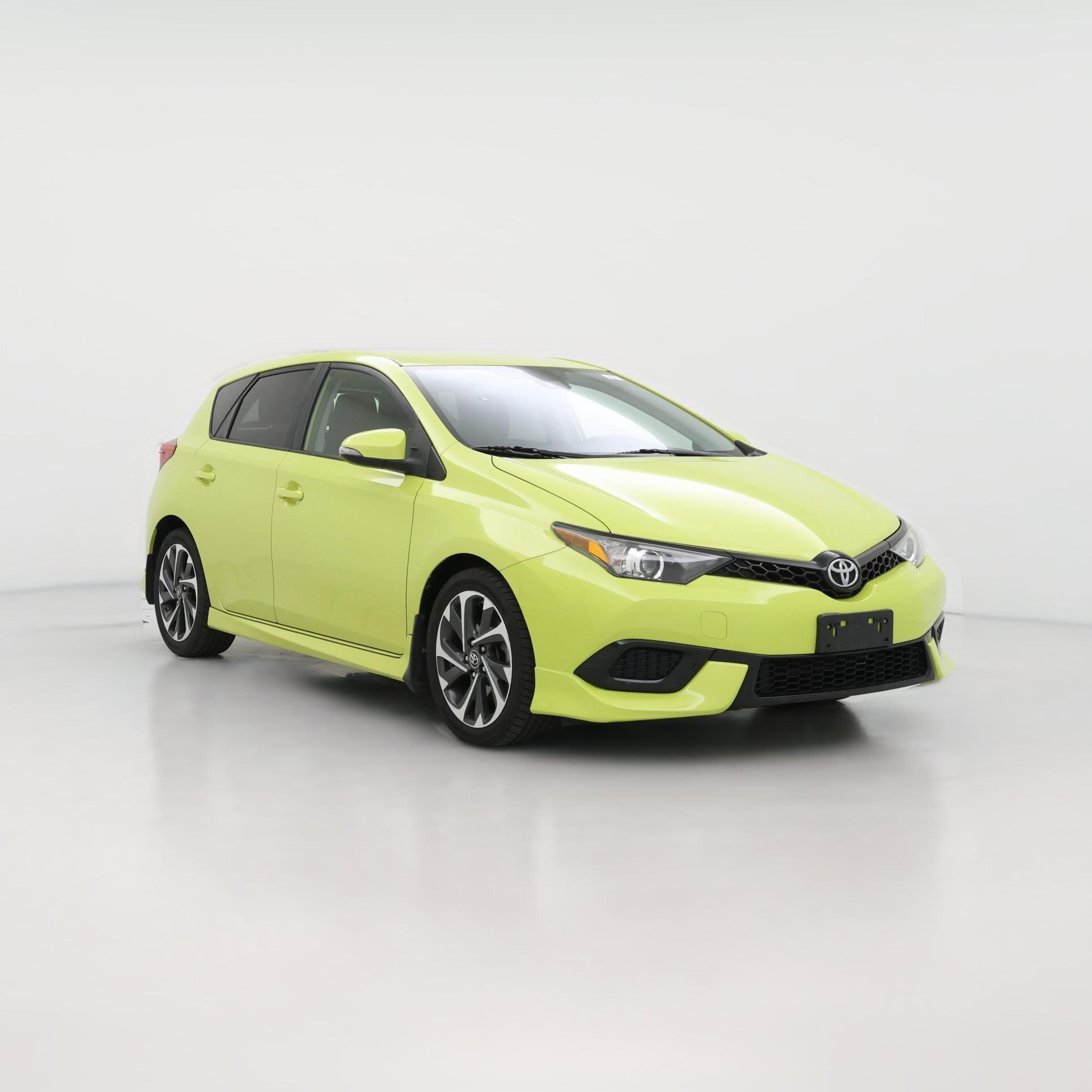 Thumbnail: 2017 Toyota Corolla iM - 1