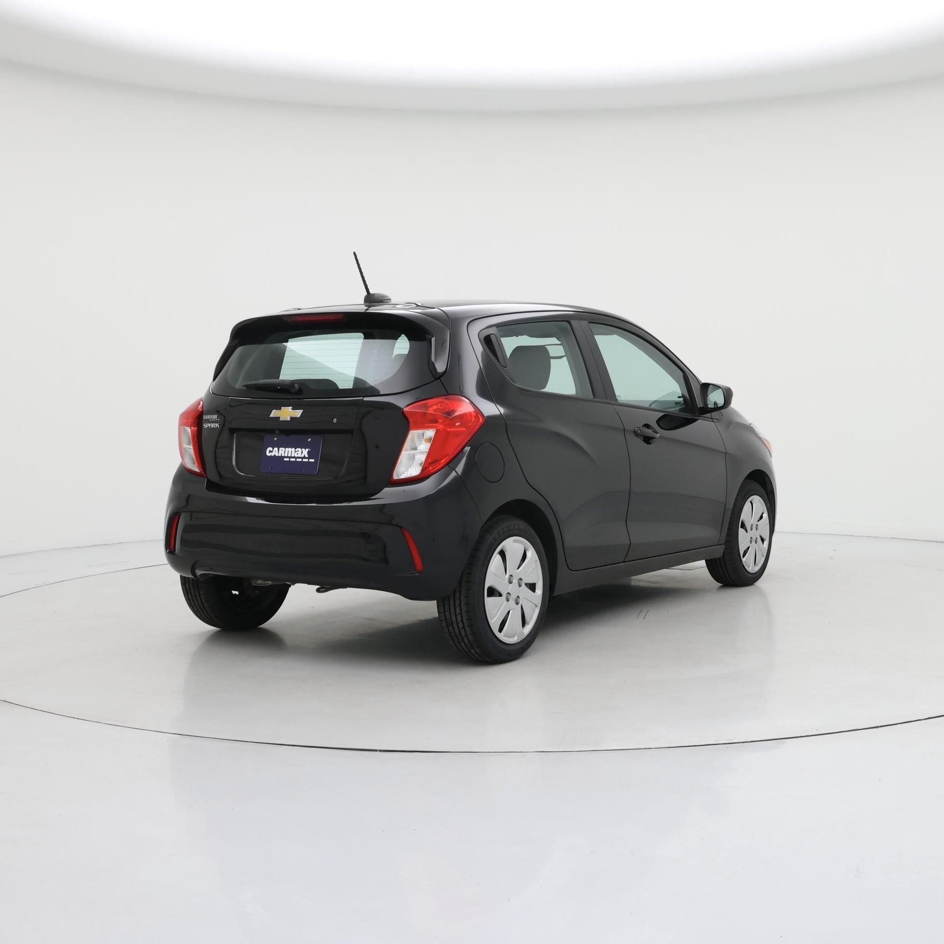 Thumbnail: 2017 Chevrolet Spark - 8