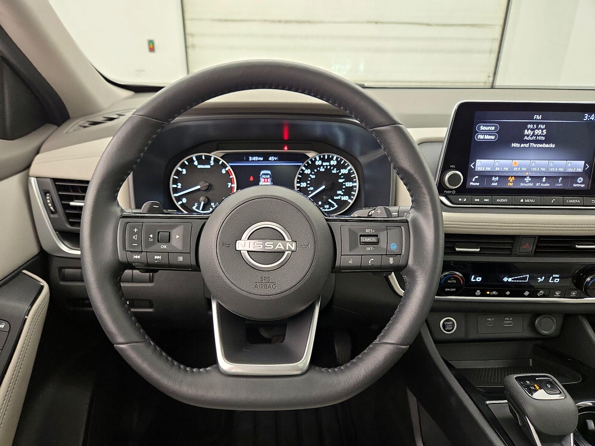 Thumbnail: 2023 Nissan Rogue - 10