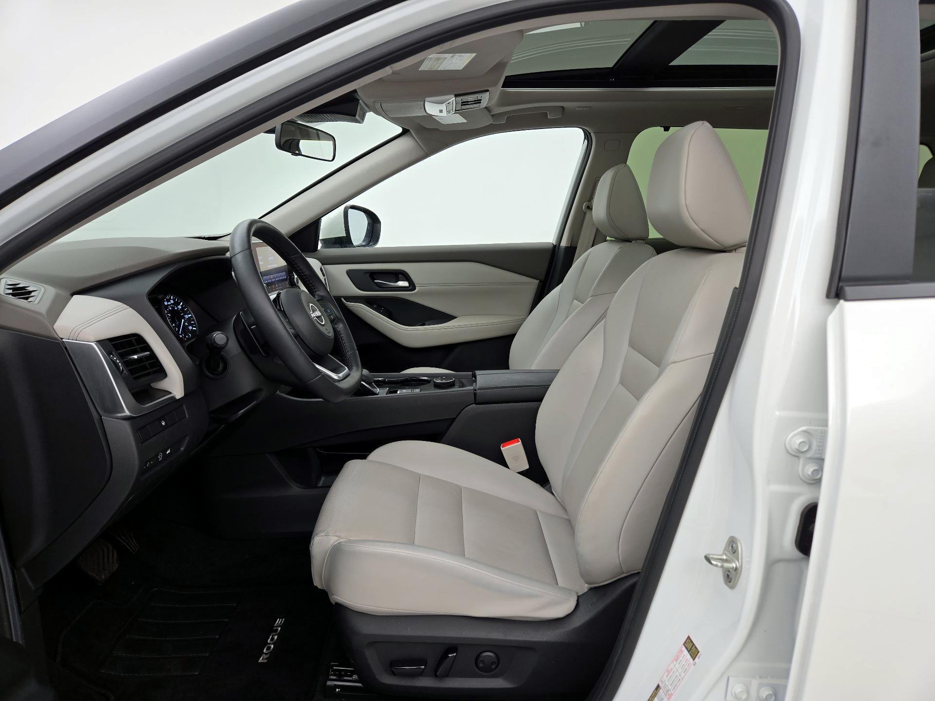 Thumbnail: 2023 Nissan Rogue - 11