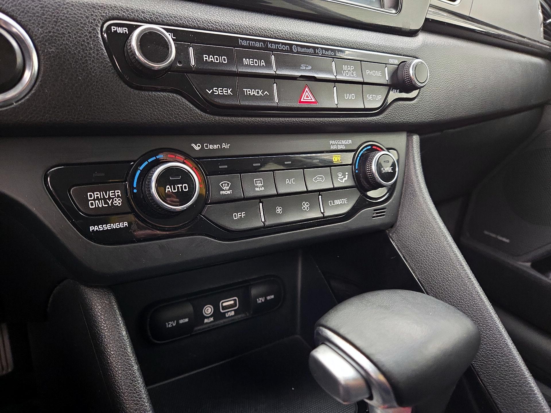 Thumbnail: 2018 Kia Niro - 17