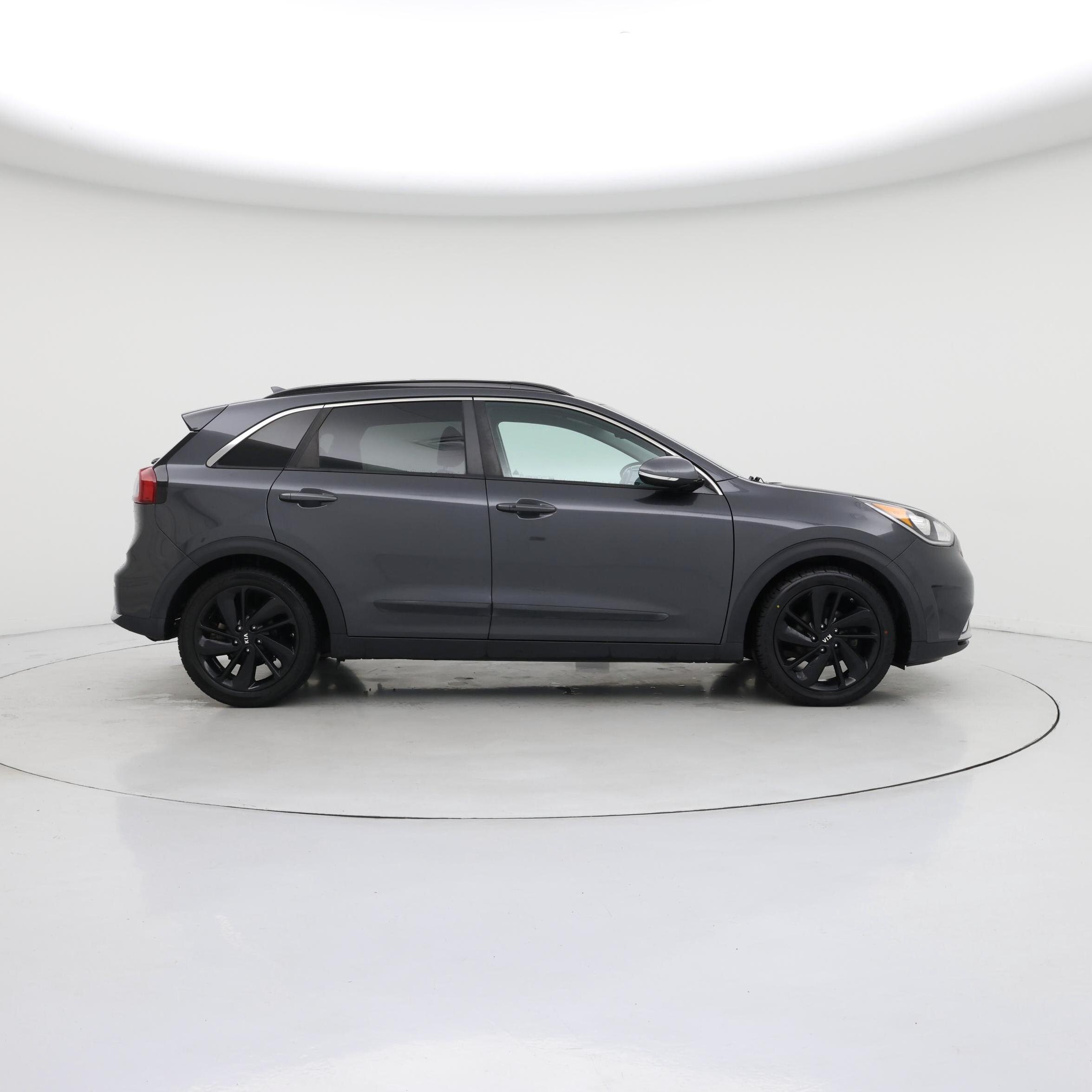 Thumbnail: 2018 Kia Niro - 7