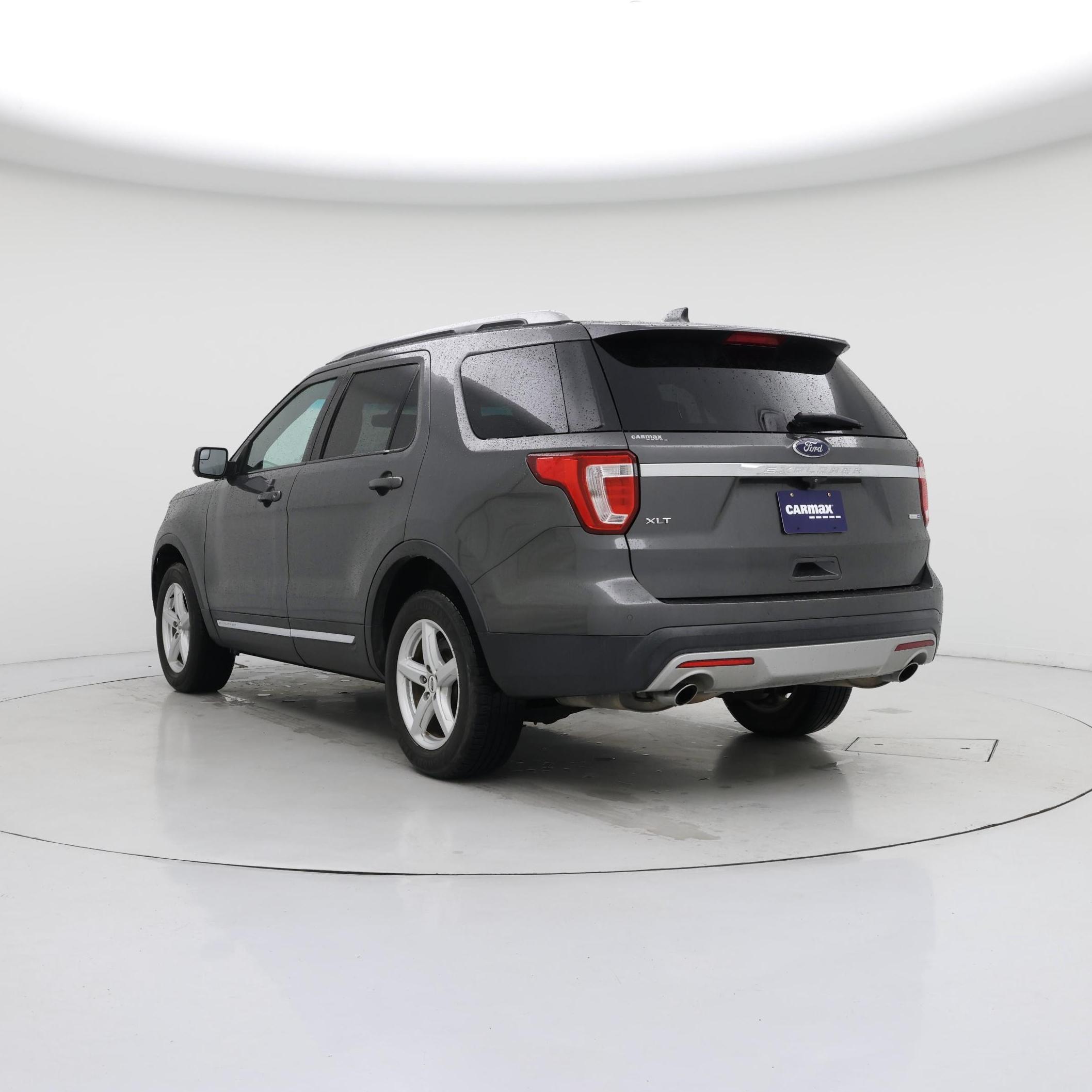 Thumbnail: 2016 Ford Explorer - 2
