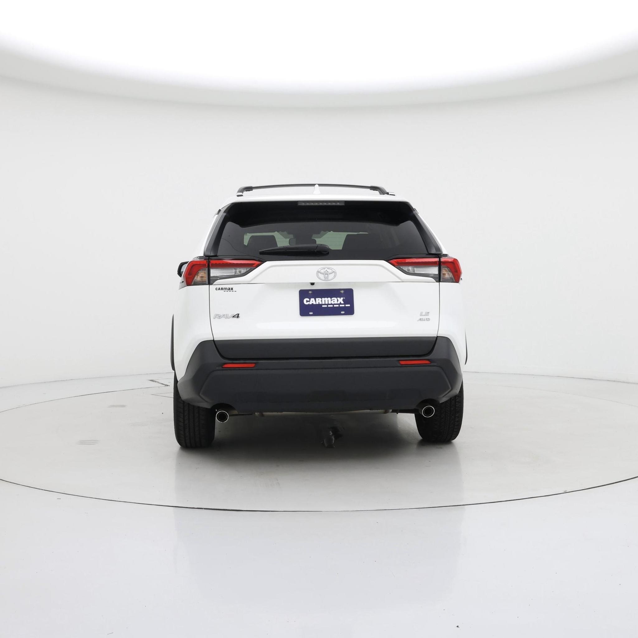 Thumbnail: 2019 Toyota RAV4 - 6