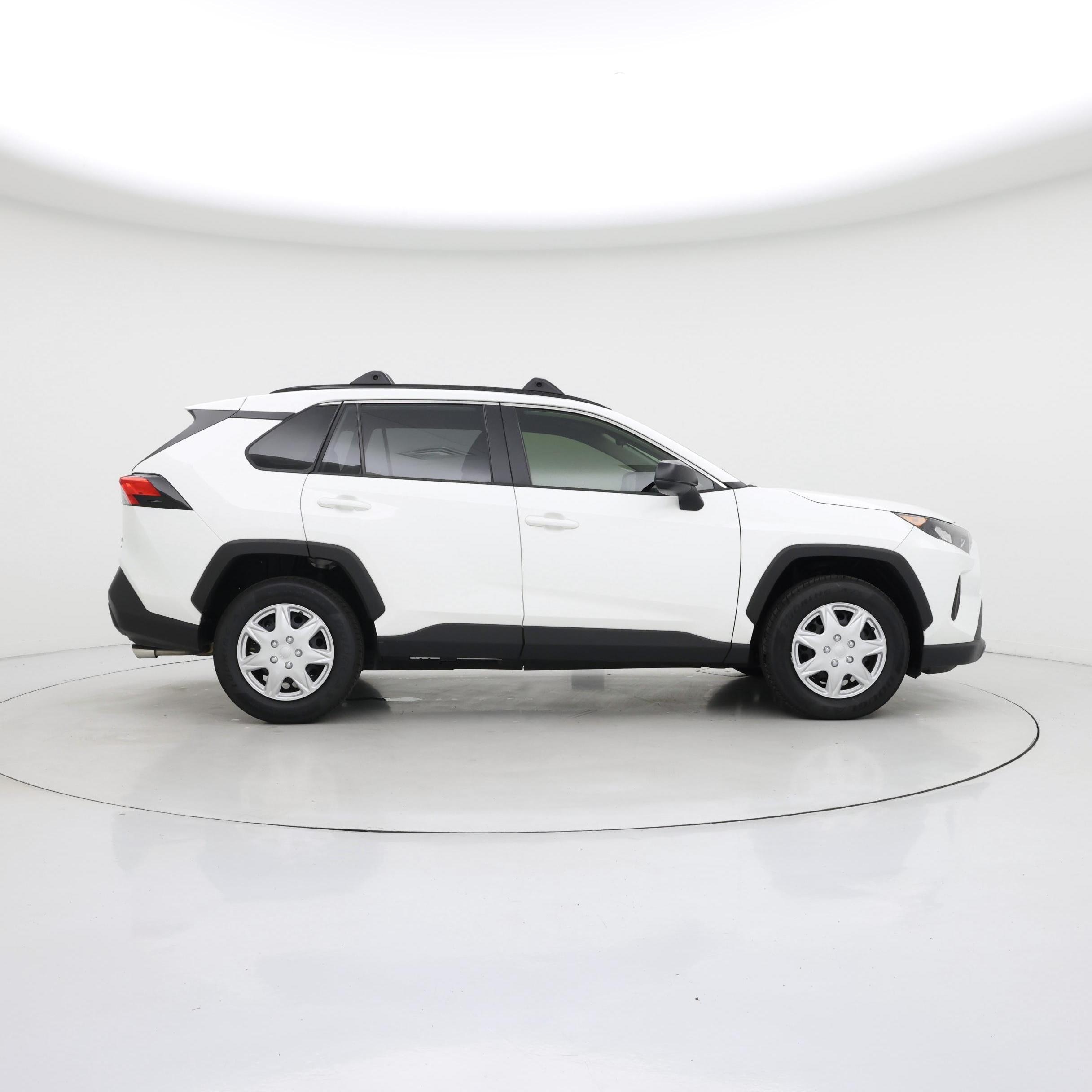 Thumbnail: 2019 Toyota RAV4 - 7