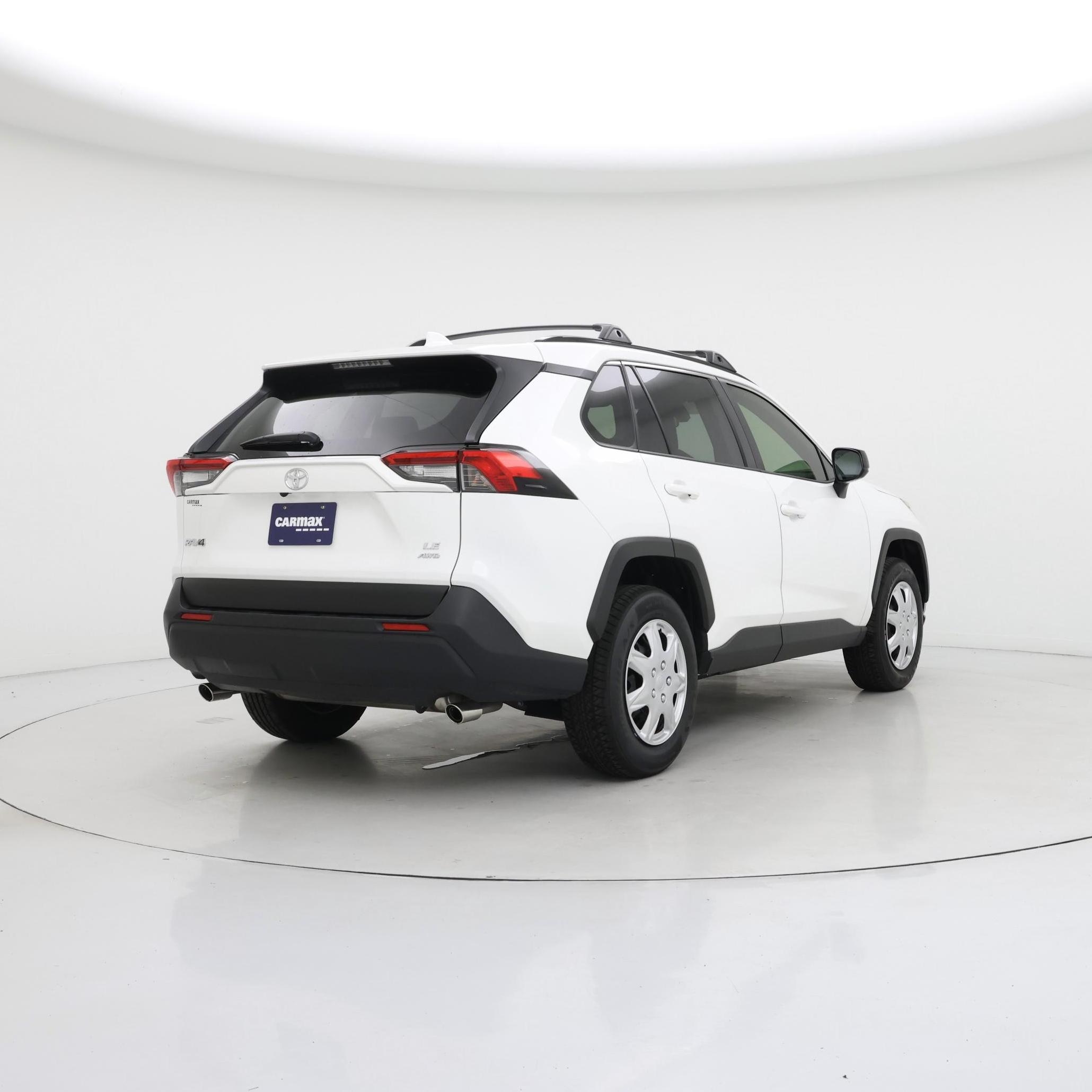 Thumbnail: 2019 Toyota RAV4 - 8